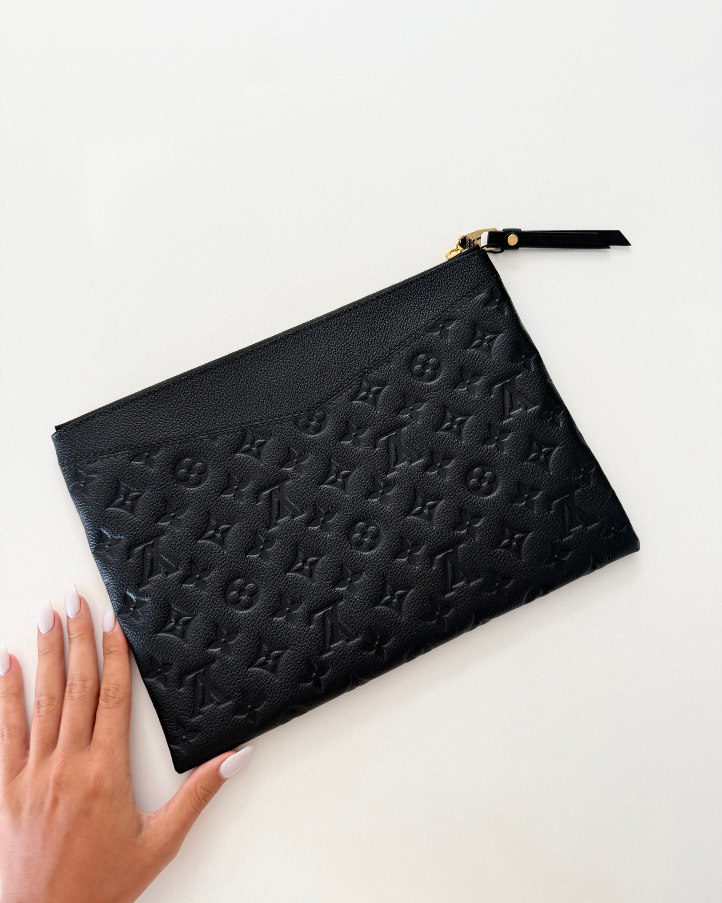 Louis Vuitton Black Monogram Empreinte Leather Daily Pouch