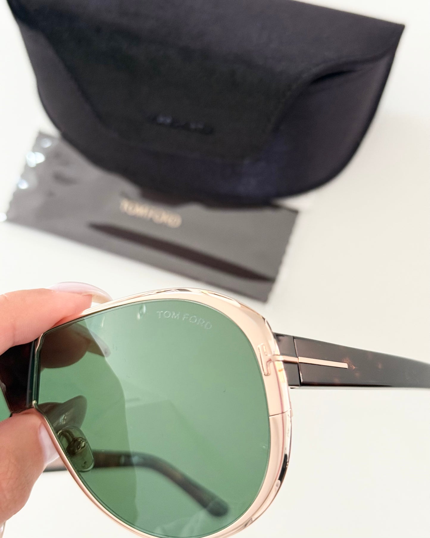 Tom Ford Rose Gold Aviator