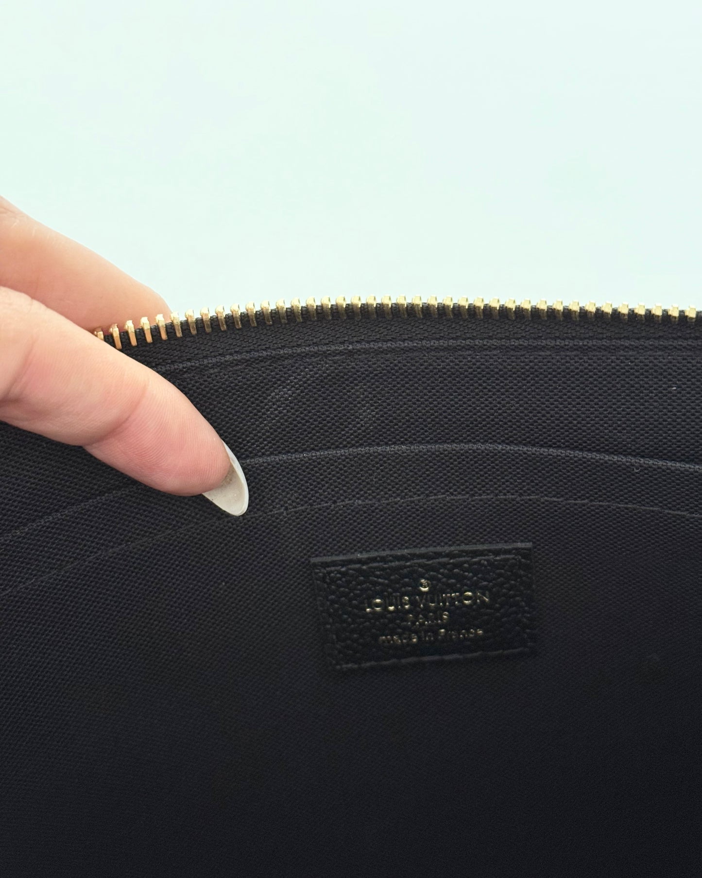Louis Vuitton Black Monogram Empreinte Leather Daily Pouch