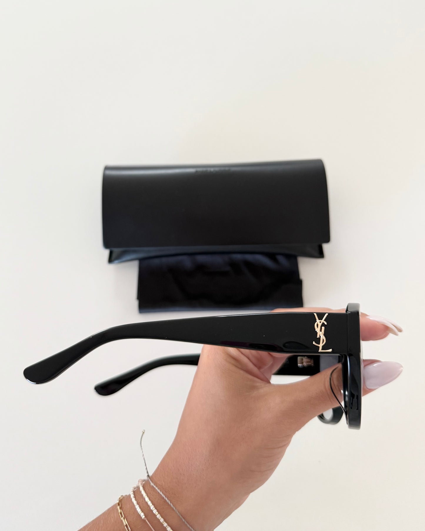 Saint Laurent Black Roundish Sunnies