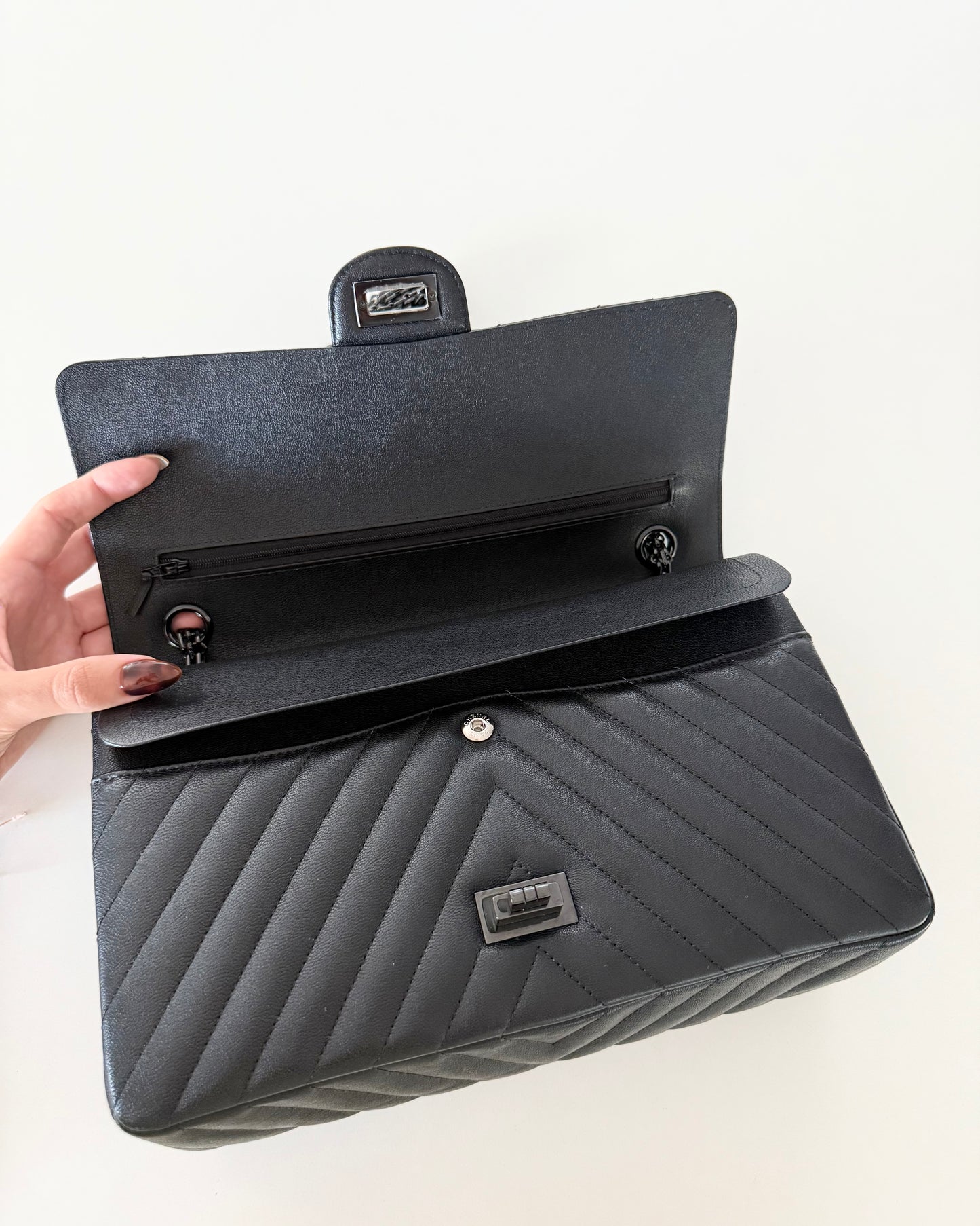 Chanel So Black 2.55 Reissue Chevron Quilted Calfskin Leather 226 Flap Bag