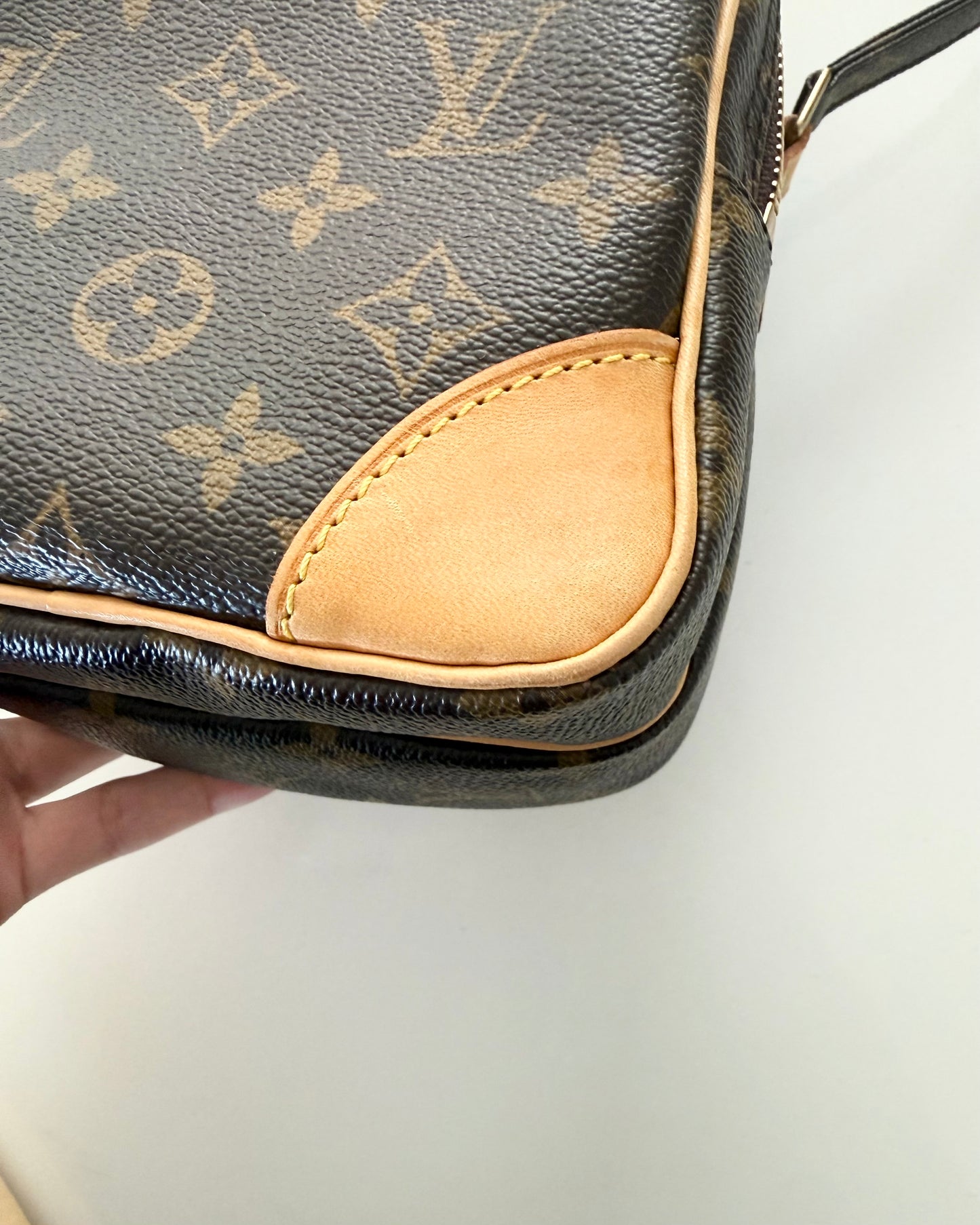 Louis Vuitton Vintage Monogram Amazone Camera bag