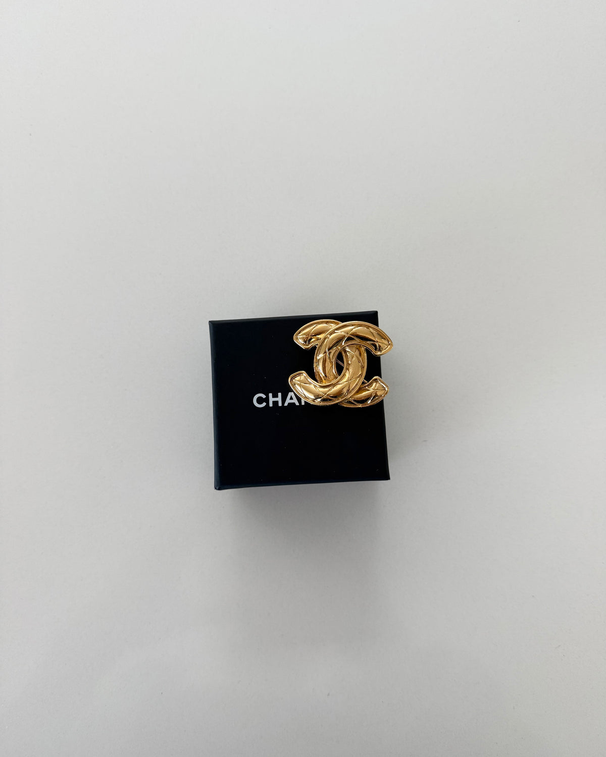 Chanel Vintage Gold Medium Brooch from the 80s