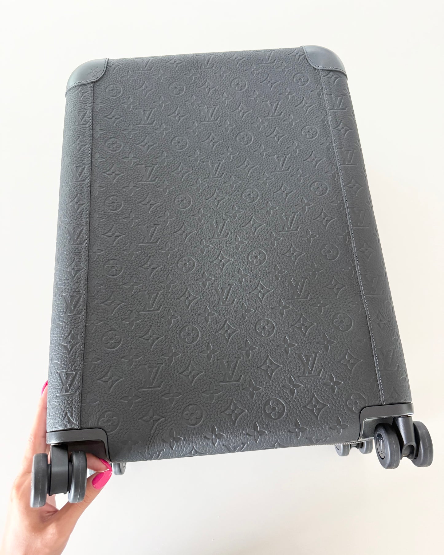 Louis Vuitton Black Empreinte Leather Horizon 55 Carry On Rolling Luggage