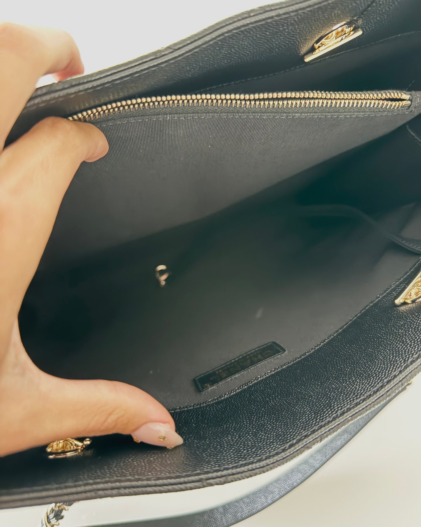 Chanel Black Caviar Front Pocket Large Day Tote