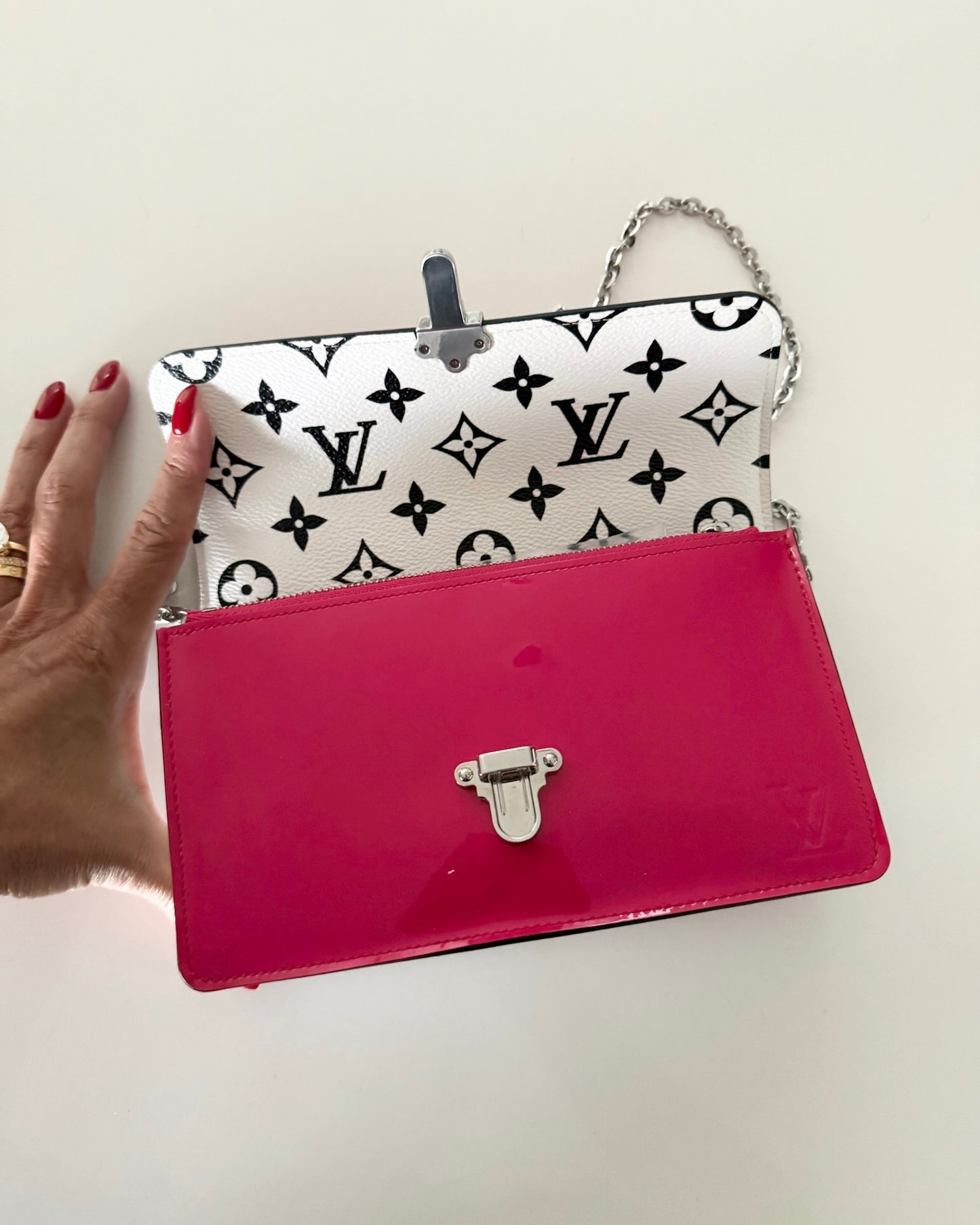 Louis Vuitton Pink Vernis Cherrywood Chain Wallet Bag from 2019