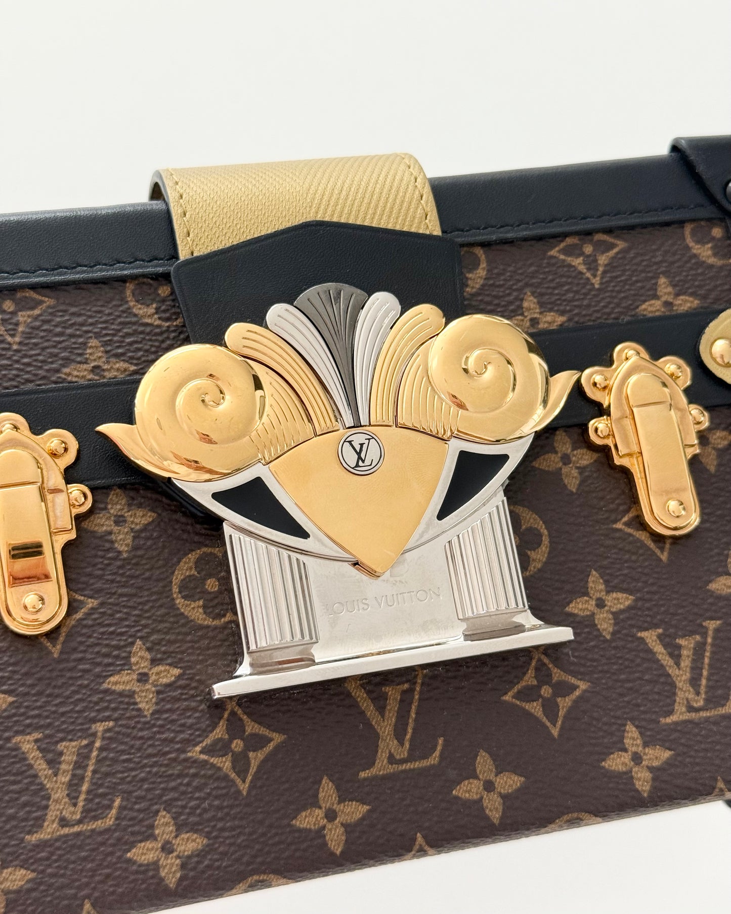 Louis Vuitton Limited Edition Parisian Petite Malle