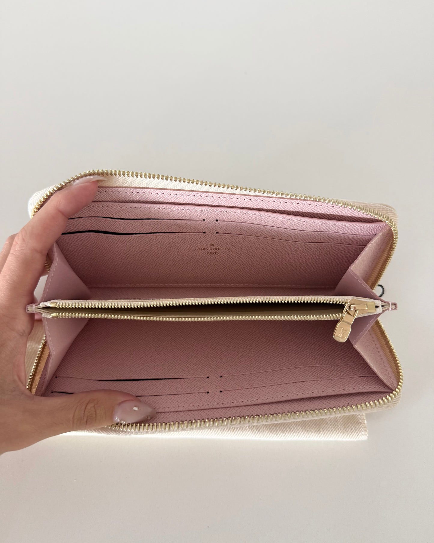 Louis Vuitton Damier Azur Rose Ballerine Clemence Wallet