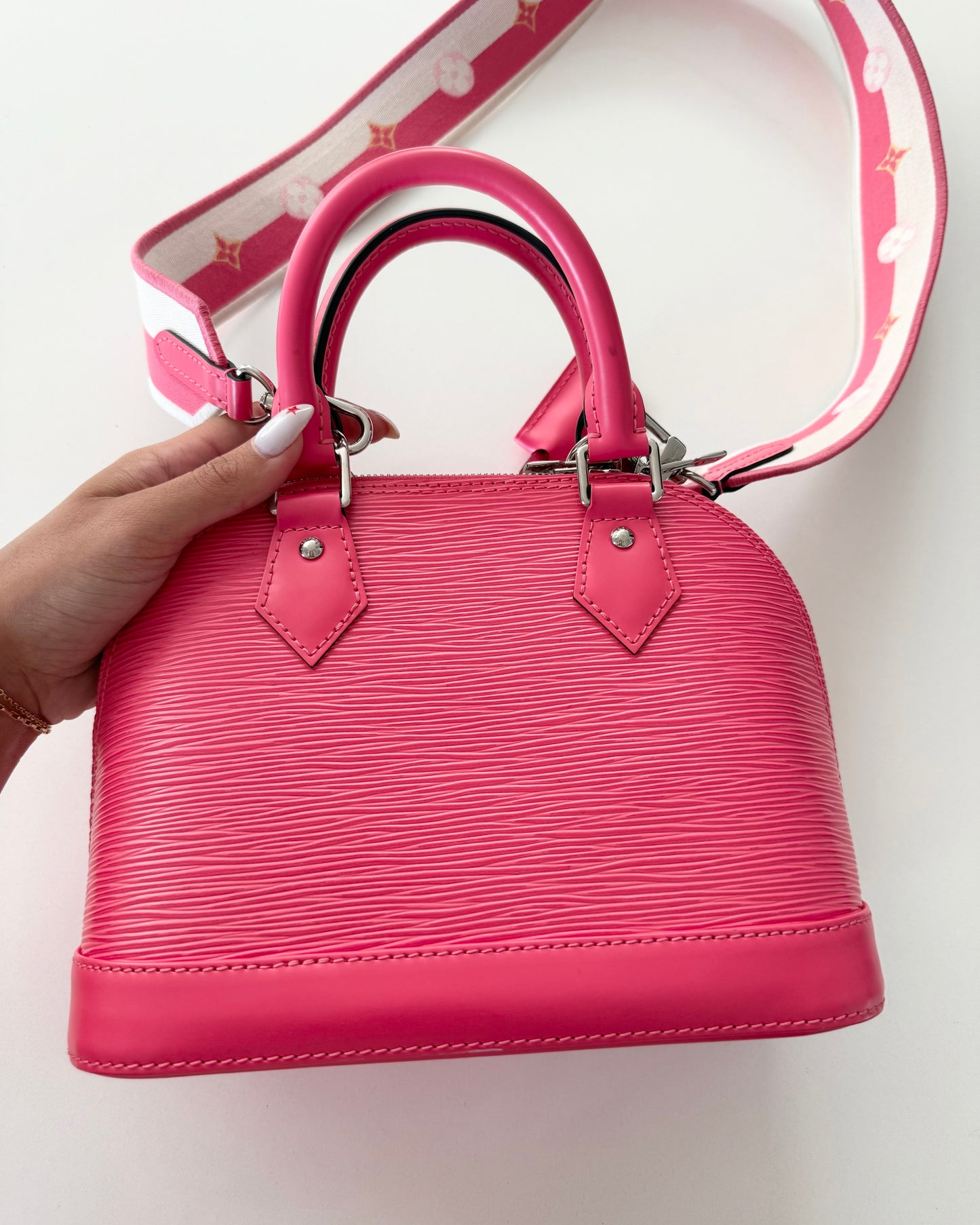 Louis Vuitton Pink Epi Leather Alma BB