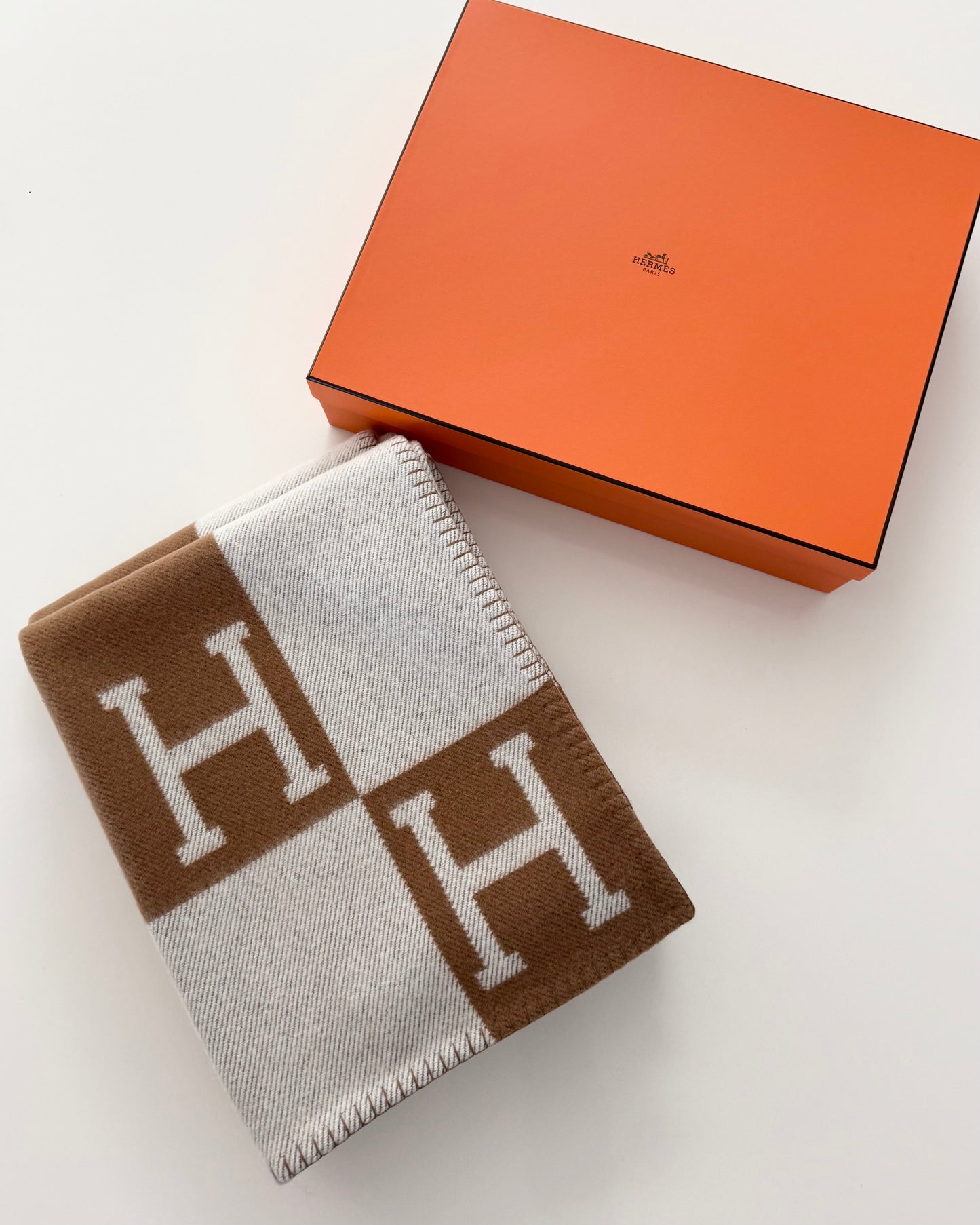 Hermes Camel Wool/Cashmere Avalon Blanket
