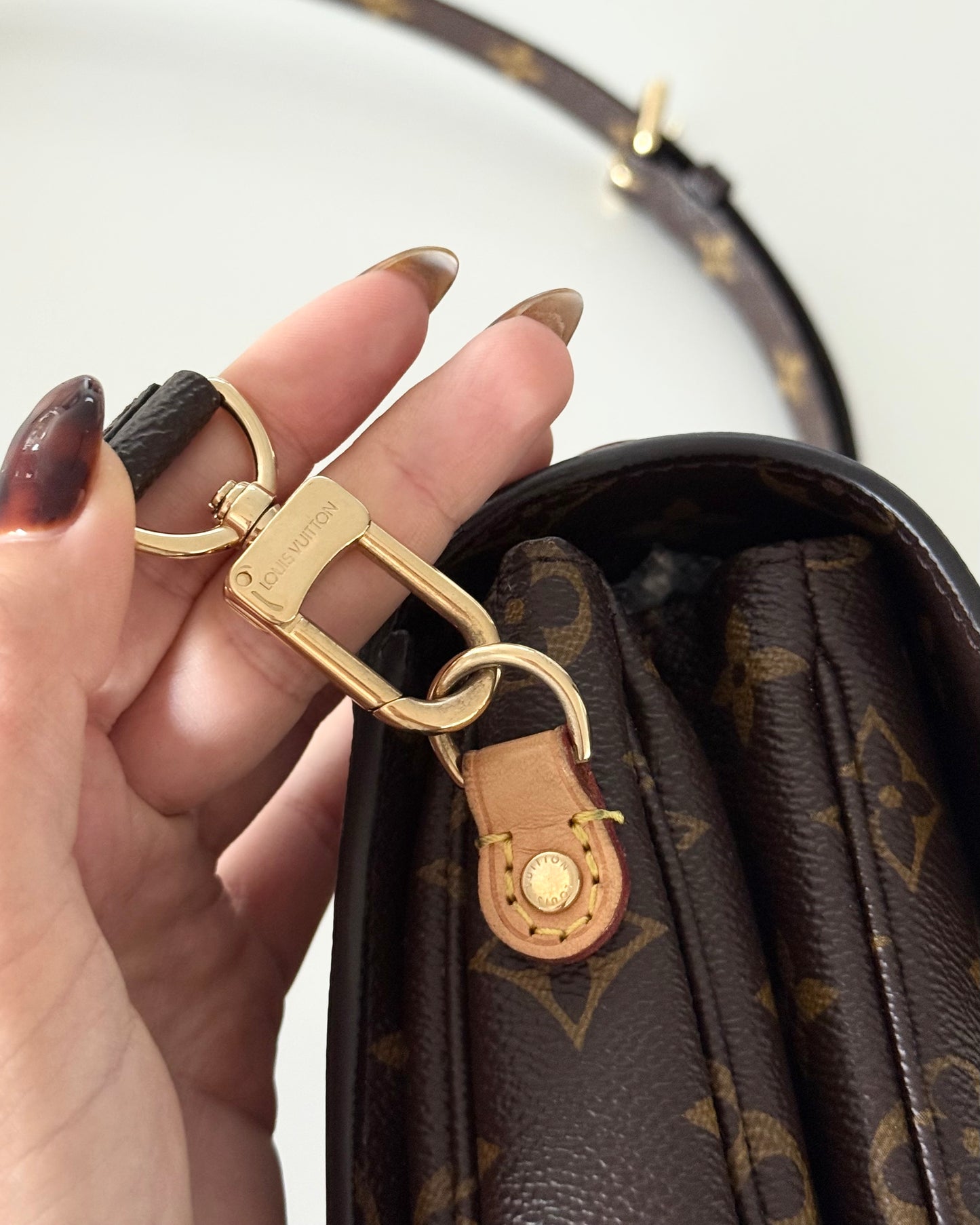 Louis Vuitton Monogram Pochette Metis
