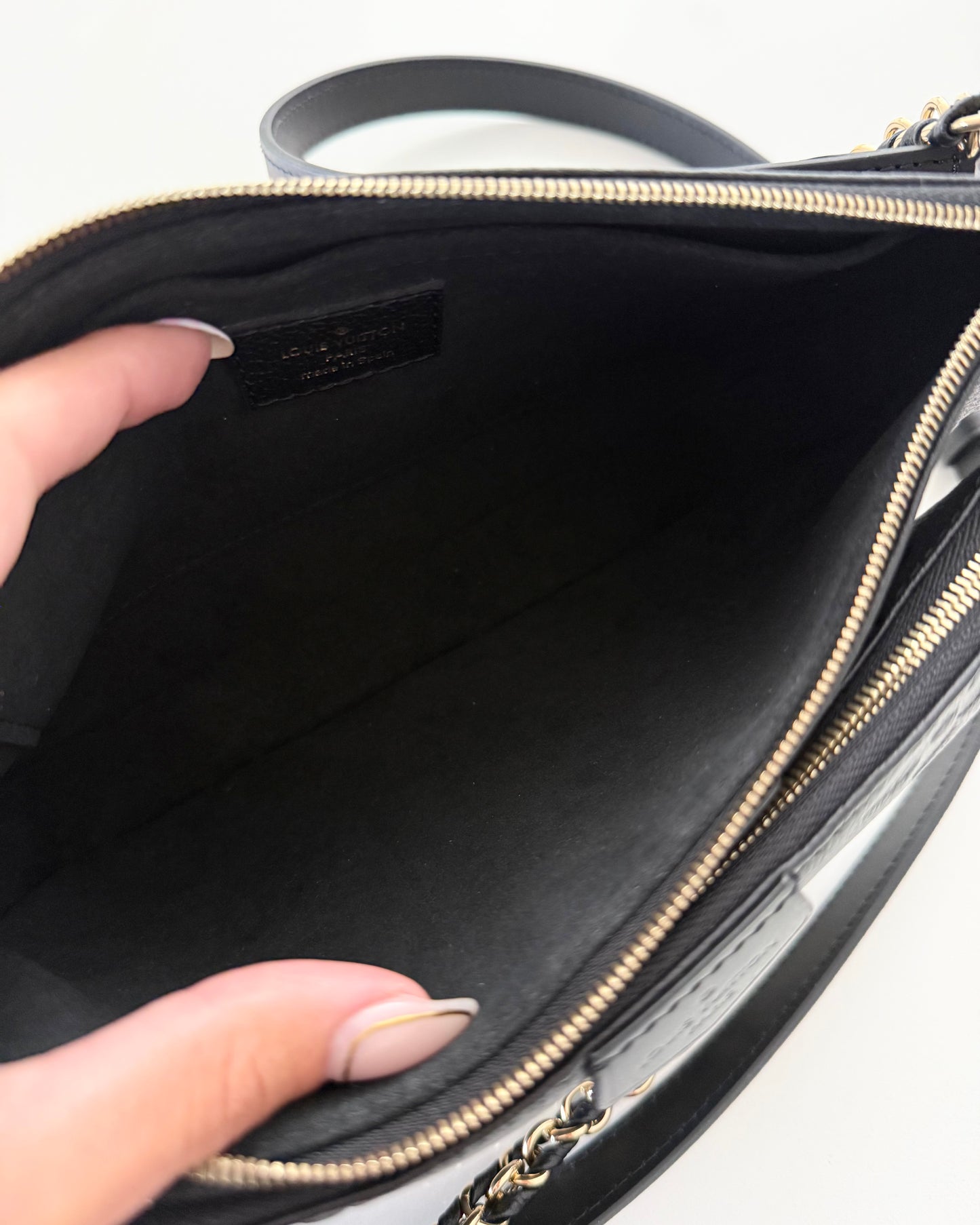 Louis Vuitton Black Monogram Empreinte Leather Multi Pochette Accessories