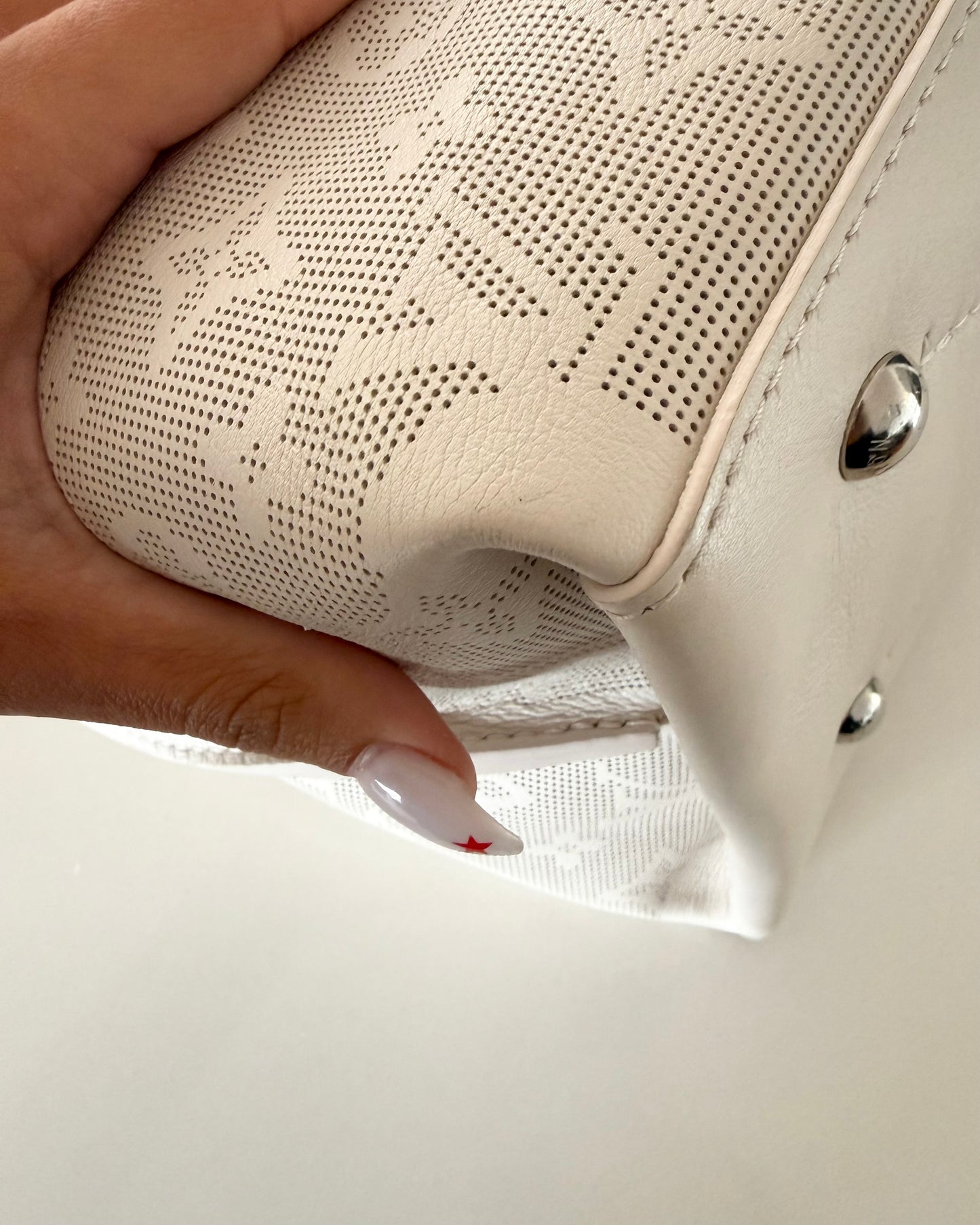 Louis Vuitton Limited Edition White Monogram Mahina Bag with Mint Interior