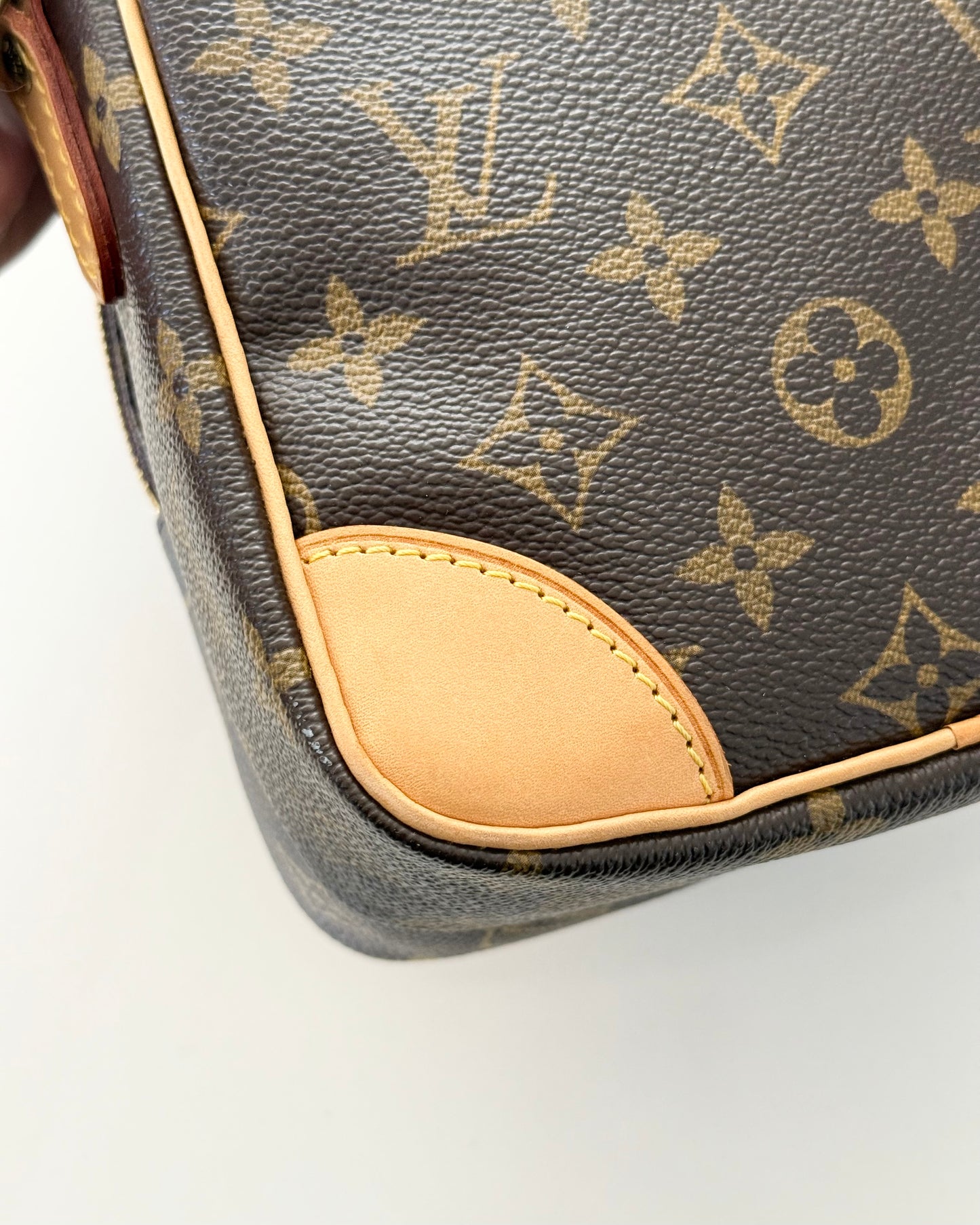 Louis Vuitton Vintage Monogram Amazone Camera bag