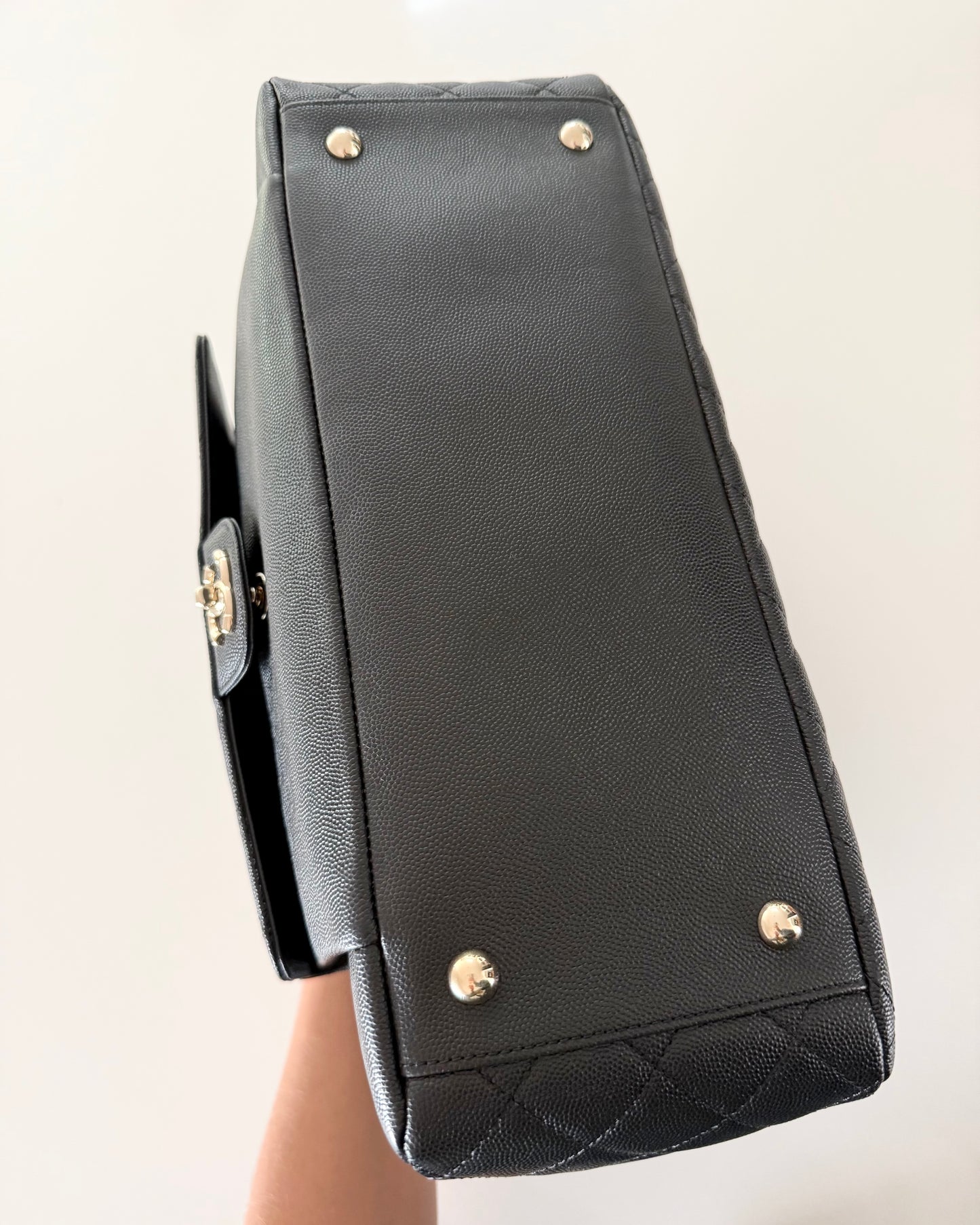 Chanel Black Caviar Front Pocket Large Day Tote