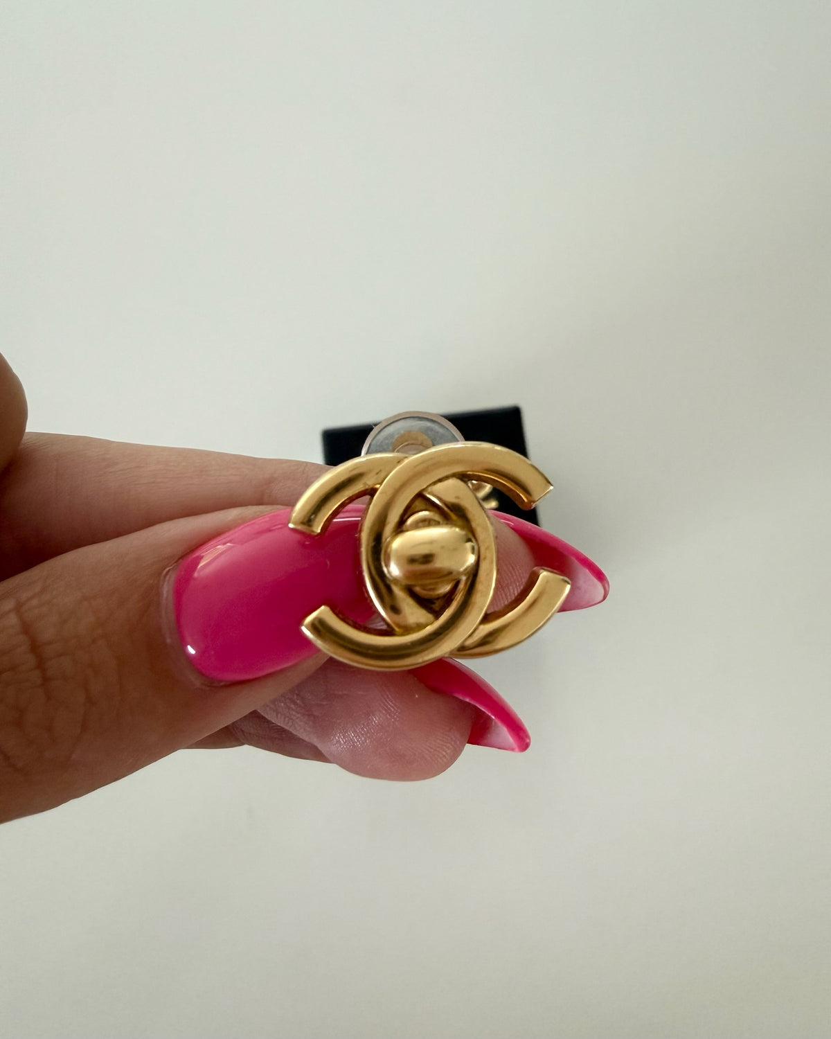 Chanel Vintage 1996 Goldtone Turnlock Clip Earrings