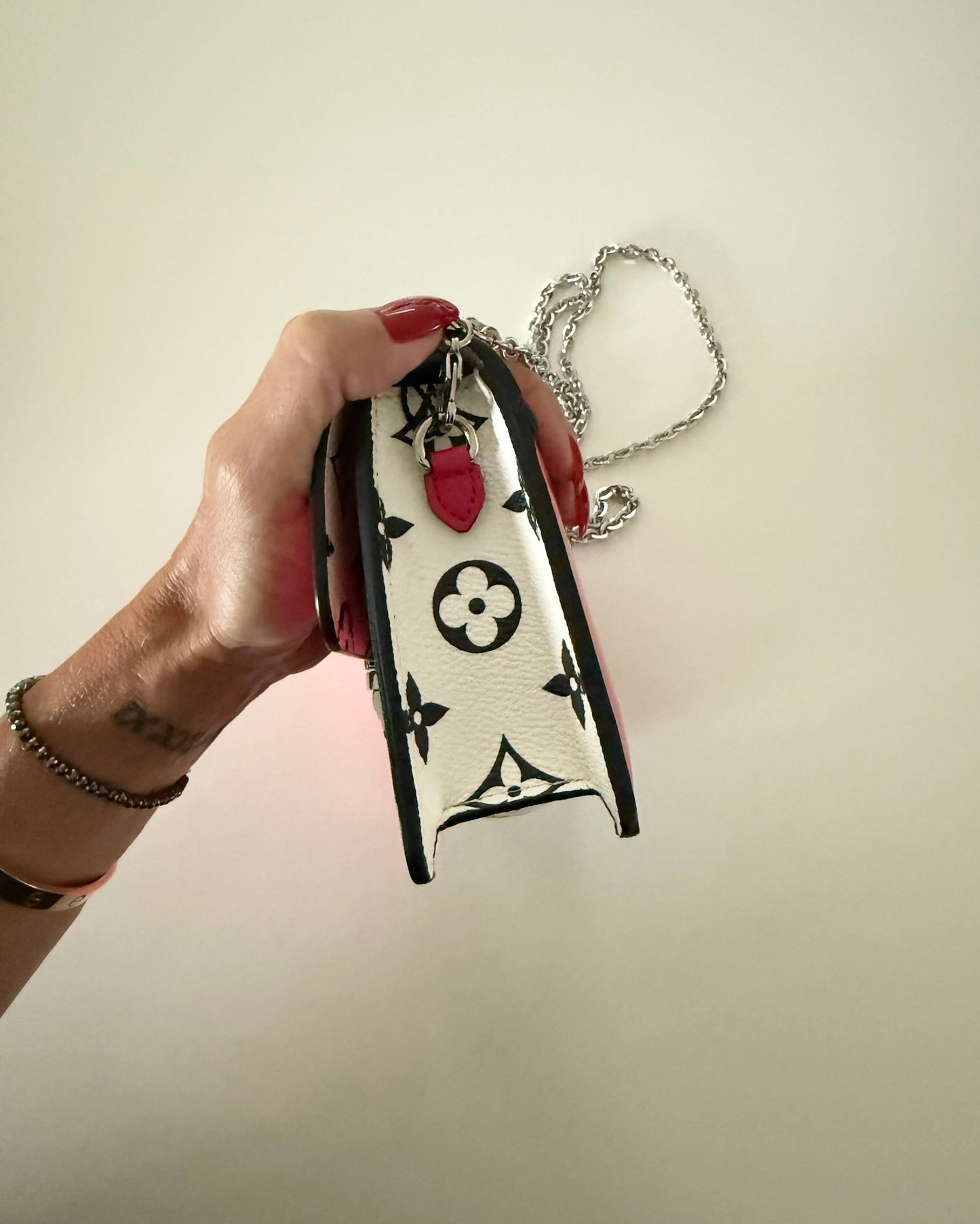 Louis Vuitton Pink Vernis Cherrywood Chain Wallet Bag from 2019