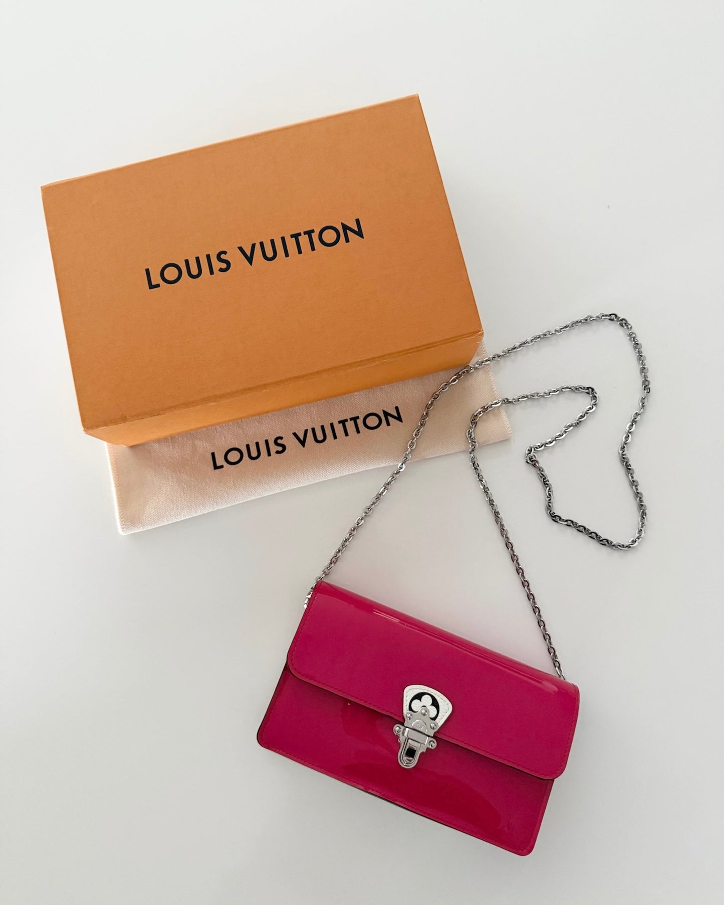 Louis Vuitton Pink Vernis Cherrywood Chain Wallet Bag from 2019
