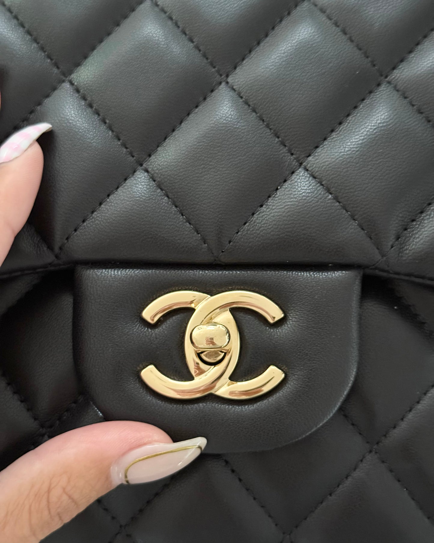 Chanel Black Quilted Lambskin Classic Jumbo