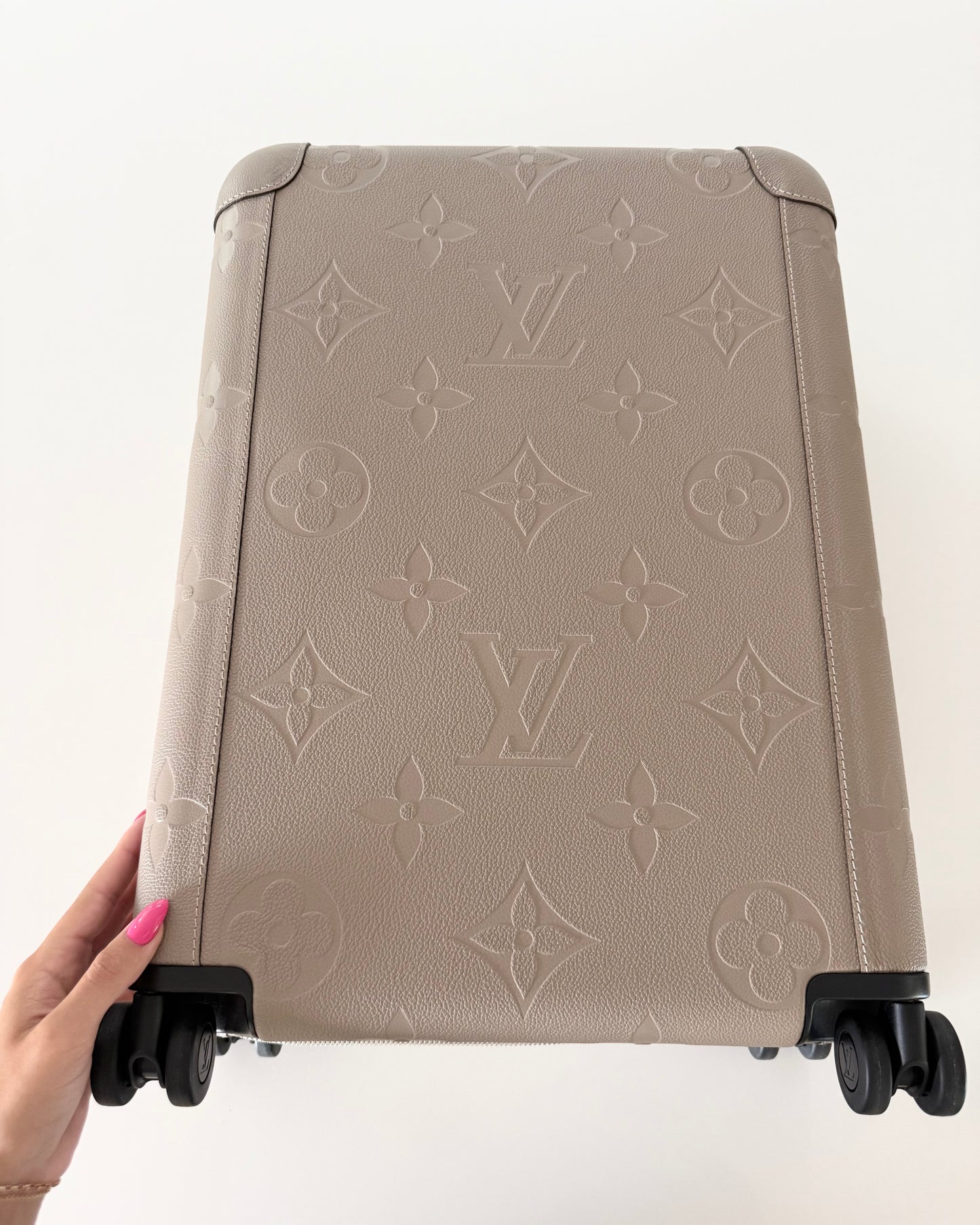 Louis Vuitton Turtledove Empreinte Leather Horizon 55 Carry On Rolling Luggage
