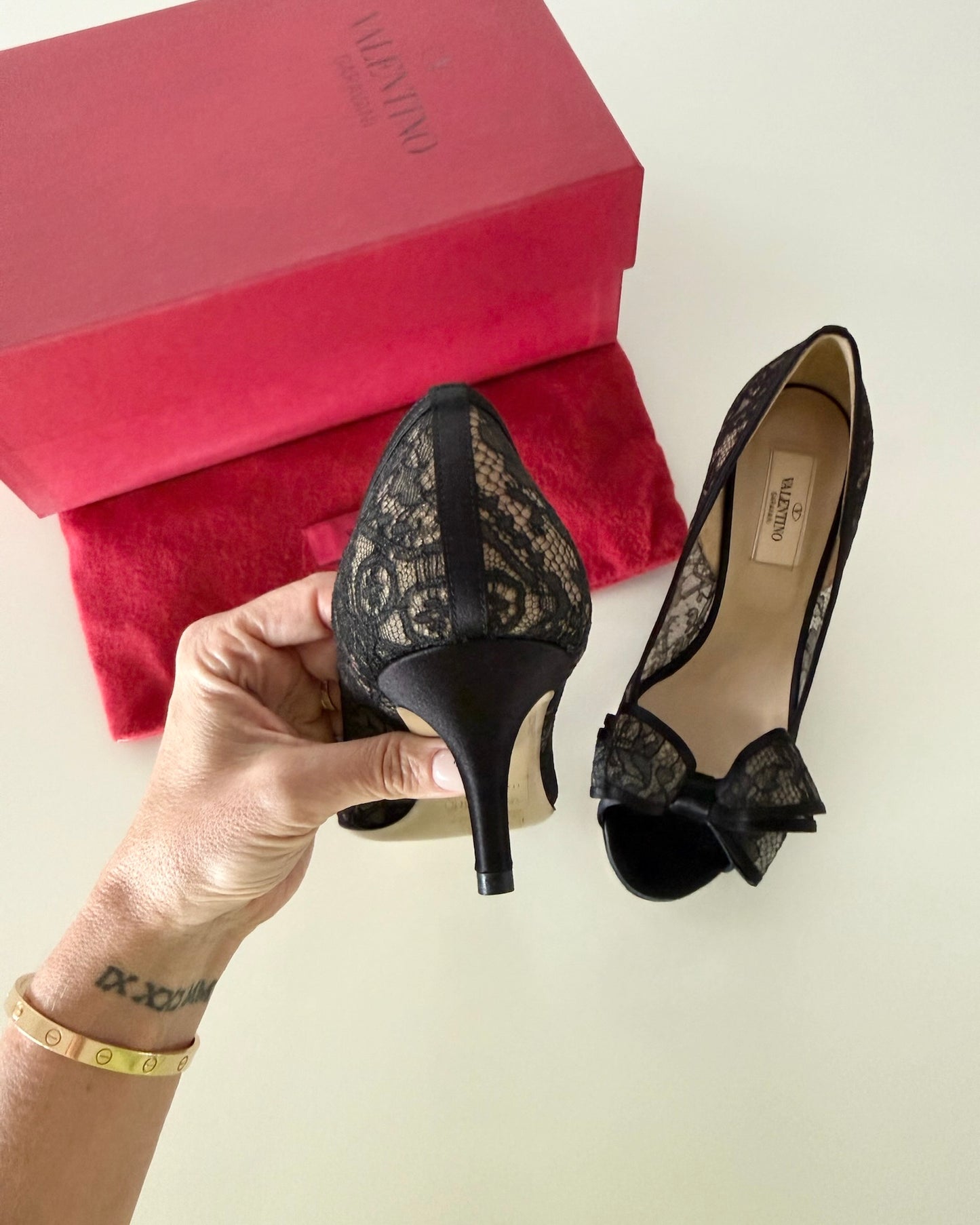 Valentino Black Lace Bow Peep Toe Kitten Heels Size 6.5/37