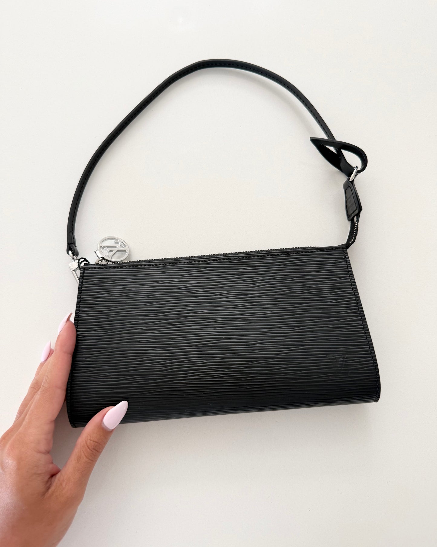 Louis Vuitton Black Epi Leather Accessories Pochette