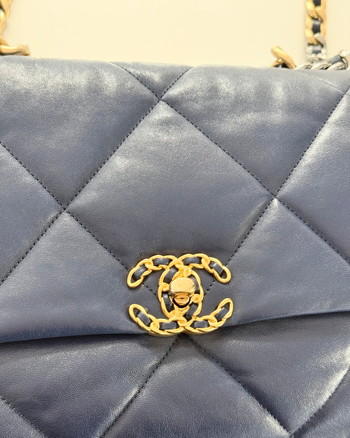 Chanel Navy Blue Leather Large 19 Bag 29 series from 2019-20