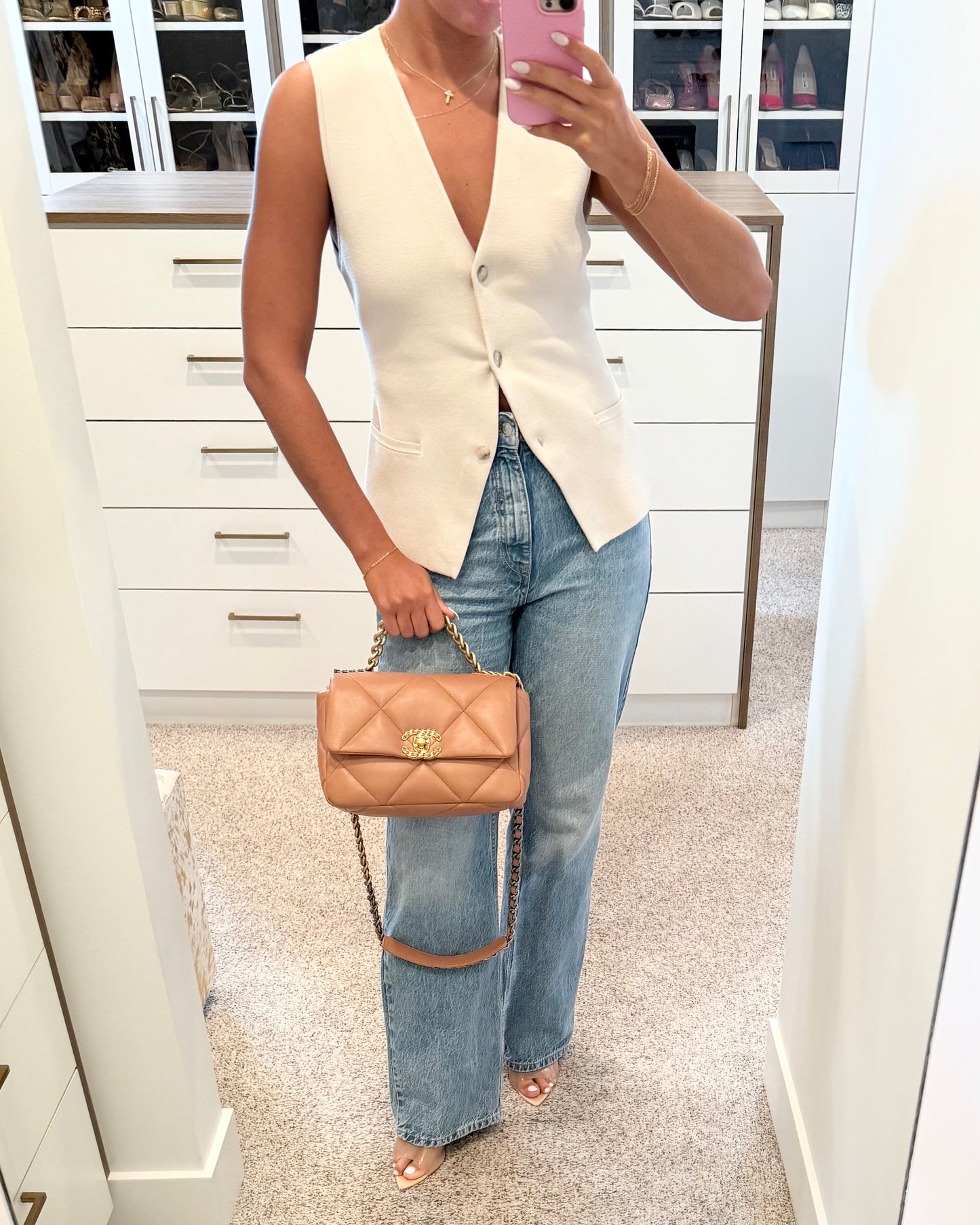 Chanel Carmel Medium 19