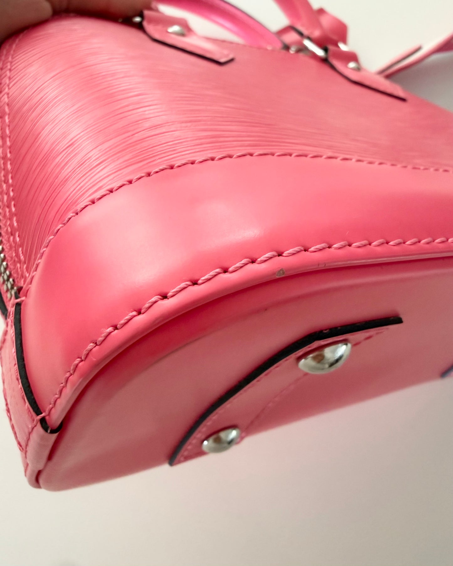 Louis Vuitton Pink Epi Leather Alma BB