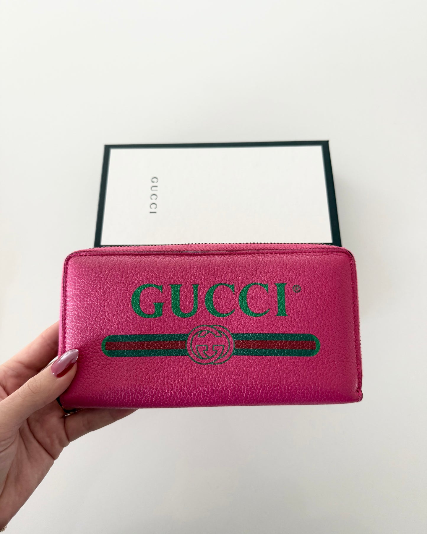Gucci Pink Leather Logo Print Zip Wallet
