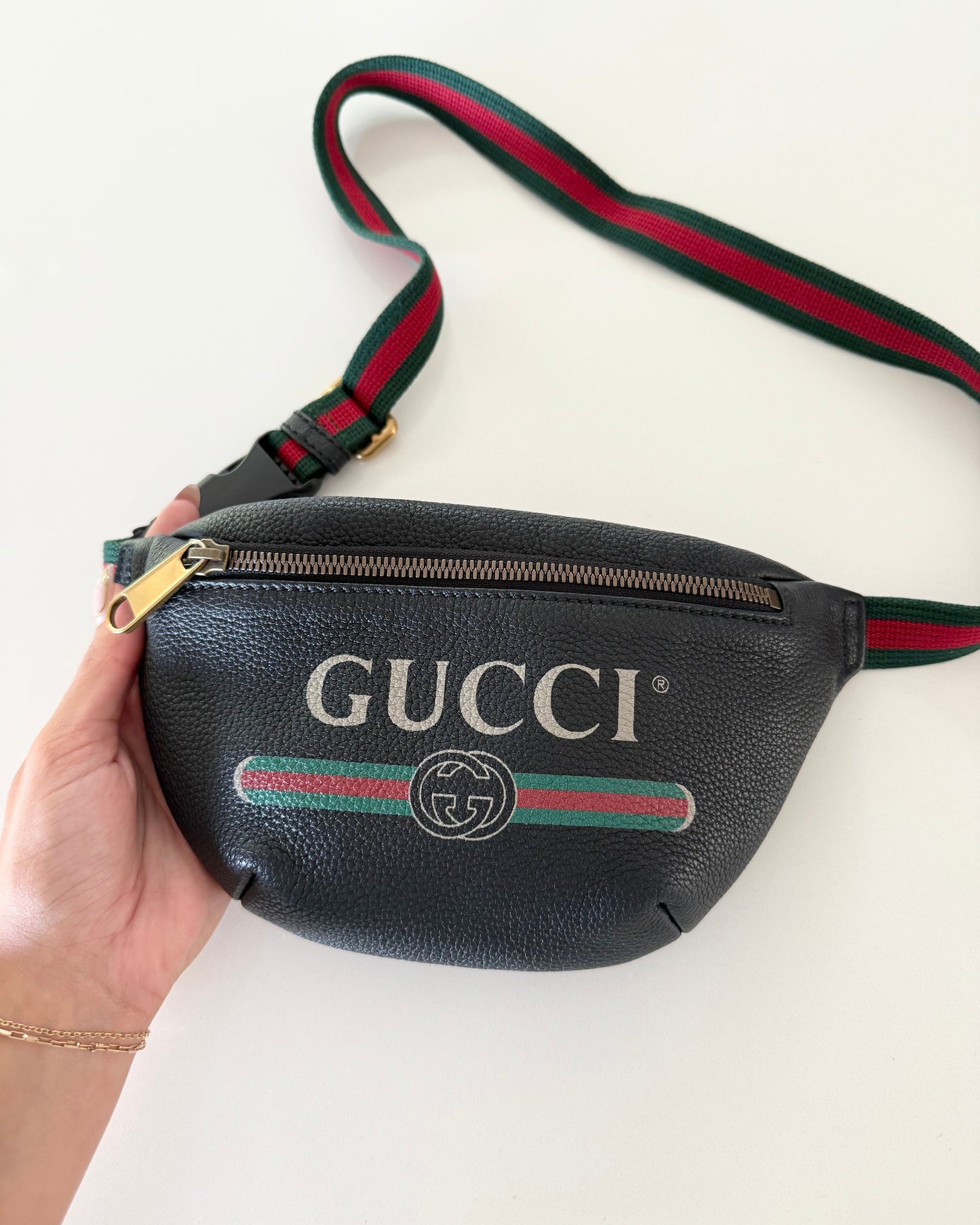 Gucci Black Leather Small Logo Belt Bag