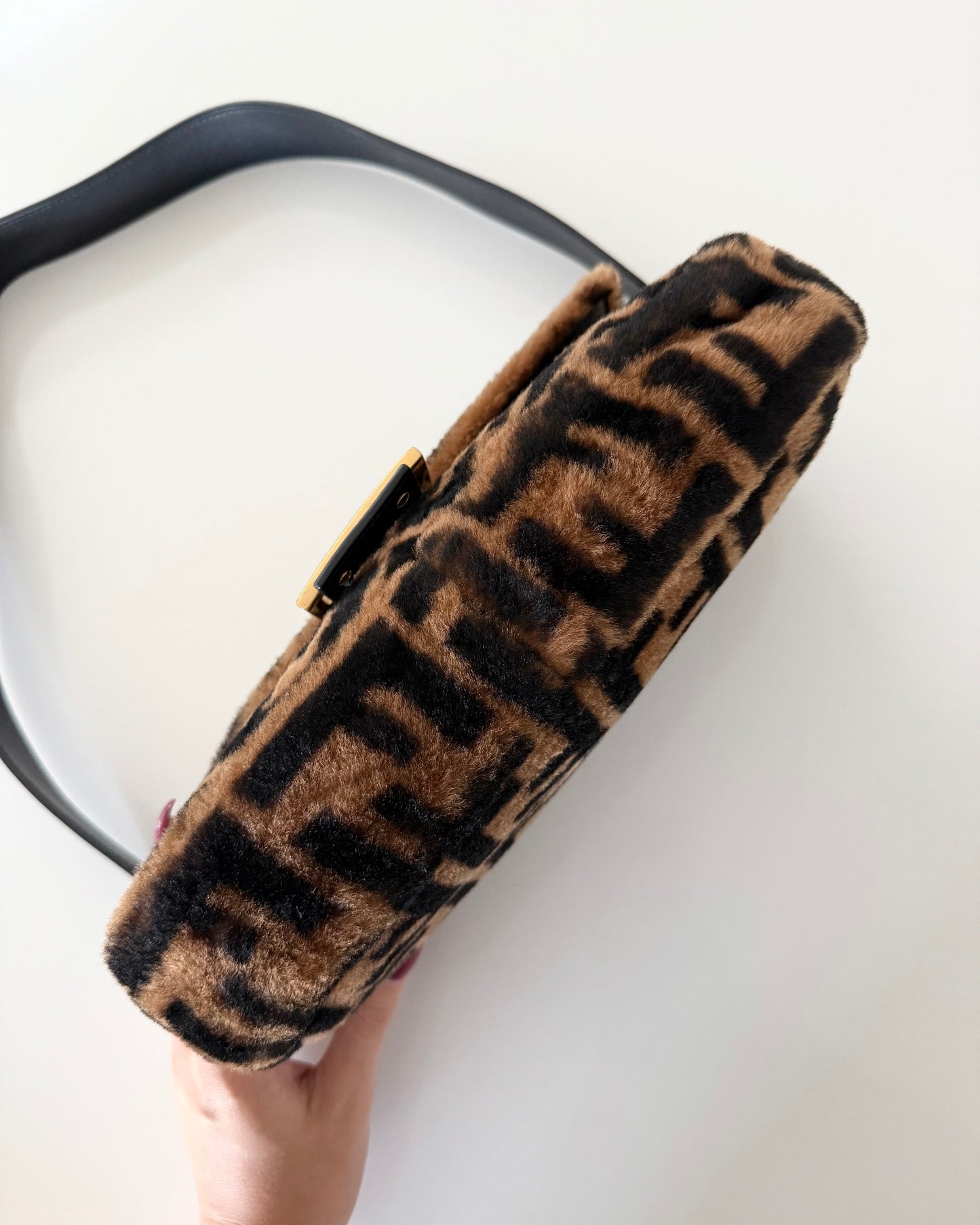 Fendi Limited Edition Shearling Macro FF Black/Tobacco Baguette