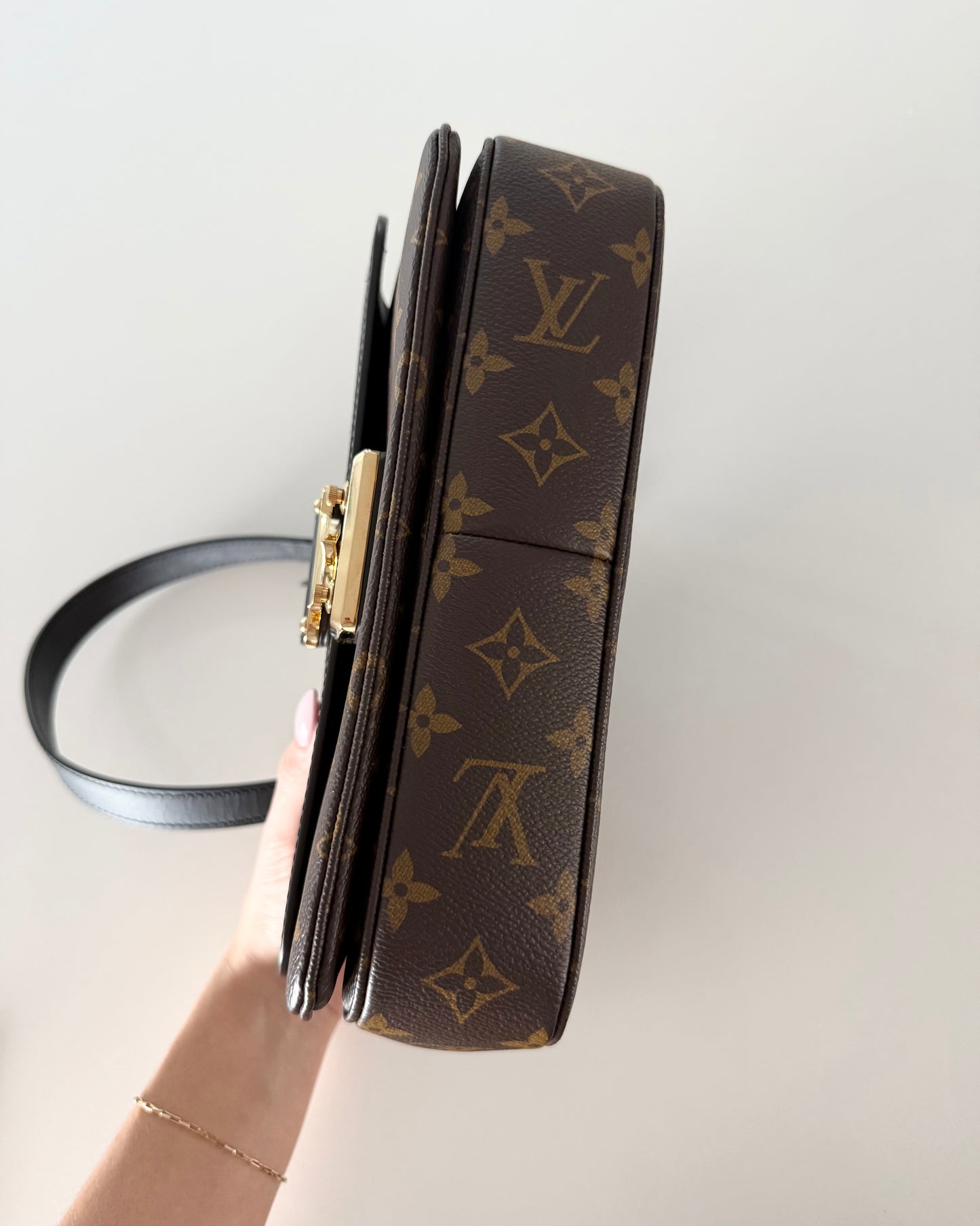 Louis Vuitton Monogram Canvas Marceau NM Bag