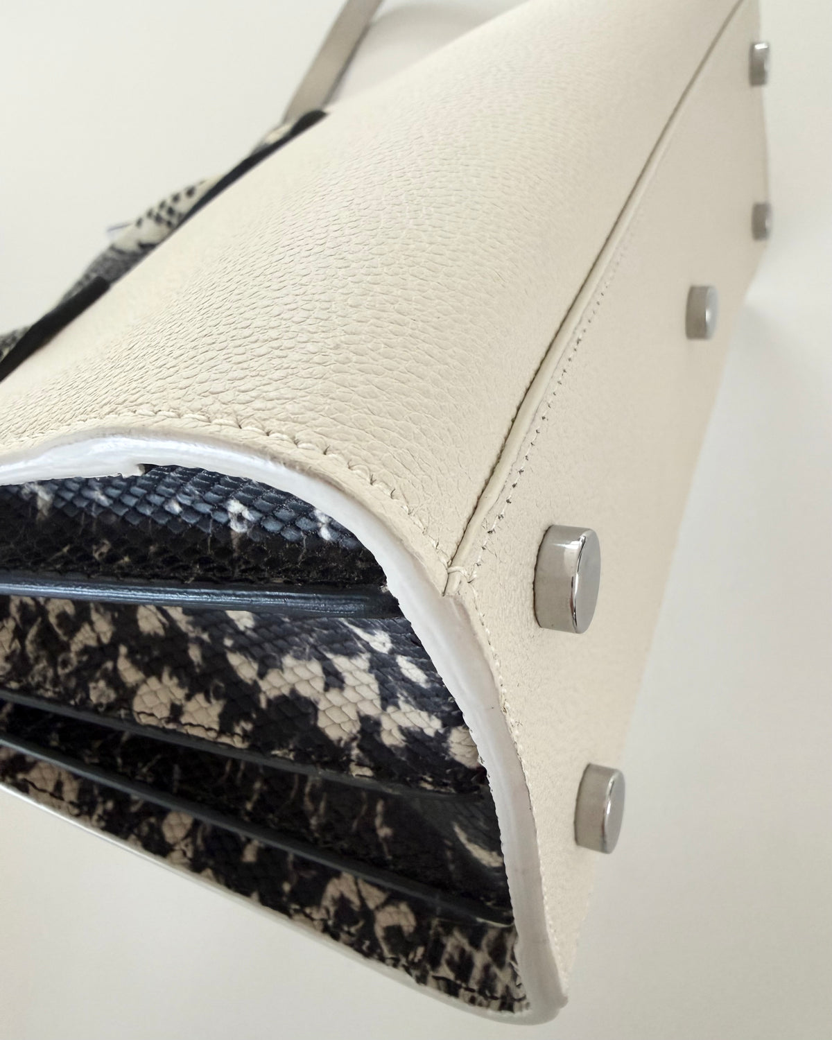Saint Laurent Ivory Leather and Snake Embossed Sac de Jour Tote from 2016