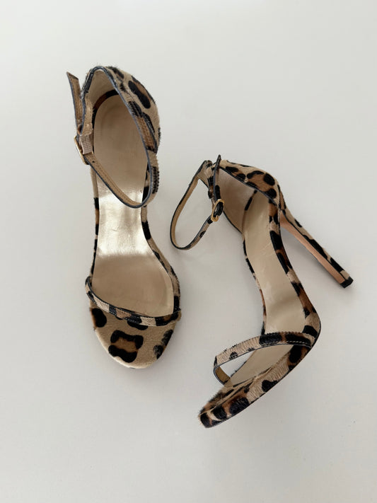 Stuart Weitzman Pony Hair Leopard Print Heel Size 7.5