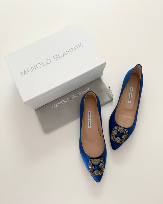 Manolo Blahnik HANGISIFLAT Satin Blue Flats size 41