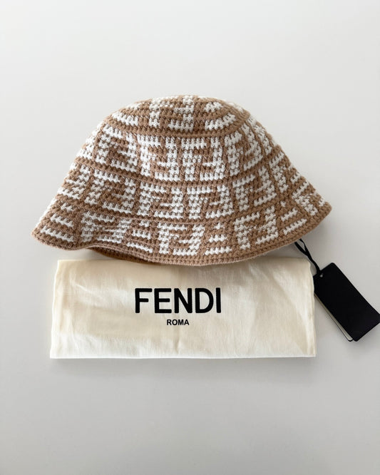 Fendi Camel and White Cashmere Blend (65% Cashmere 35% Polymaid) Bucket Hat