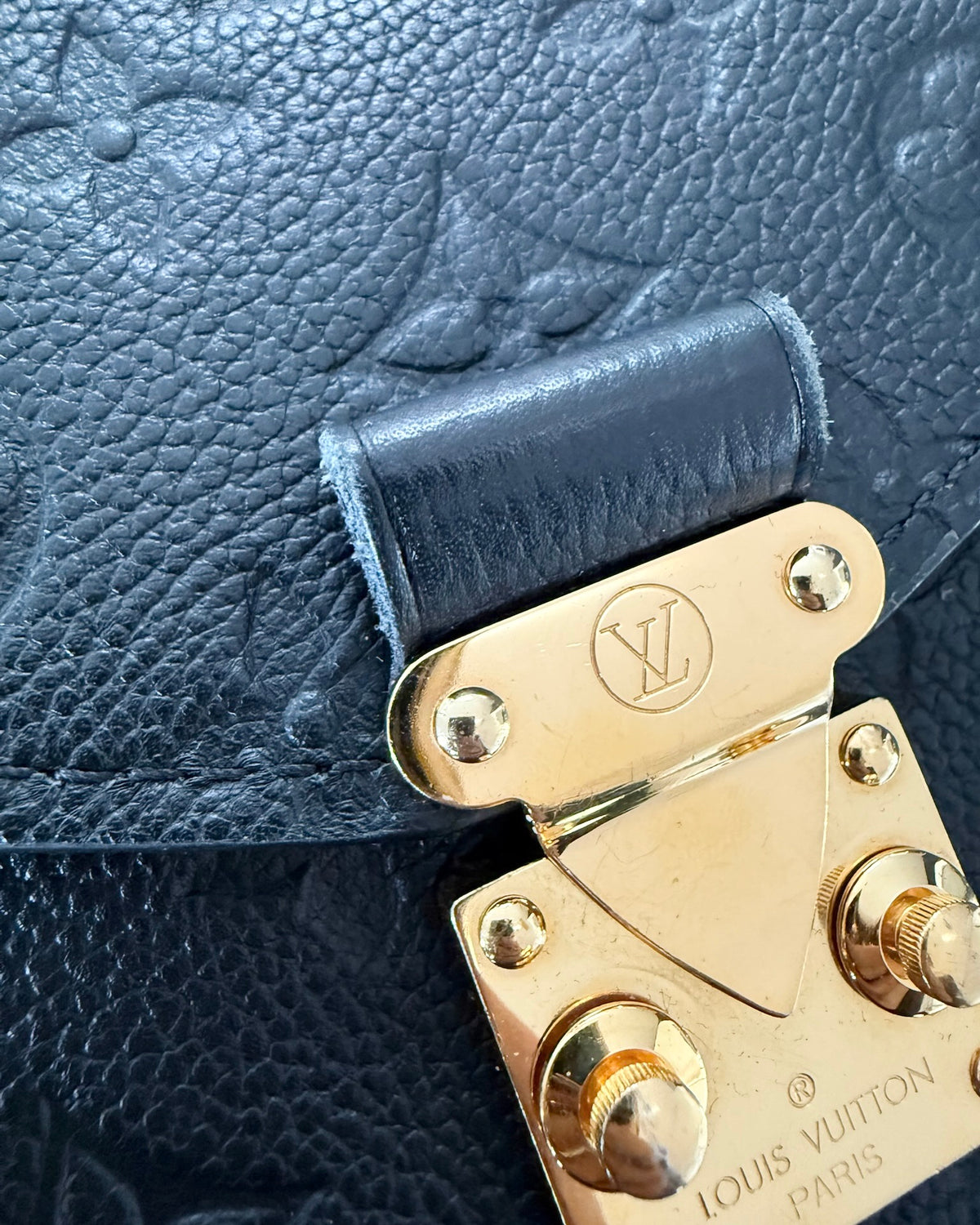 Louis Vuitton Black Monogram Empreinte Leather Pochette Metis Bag