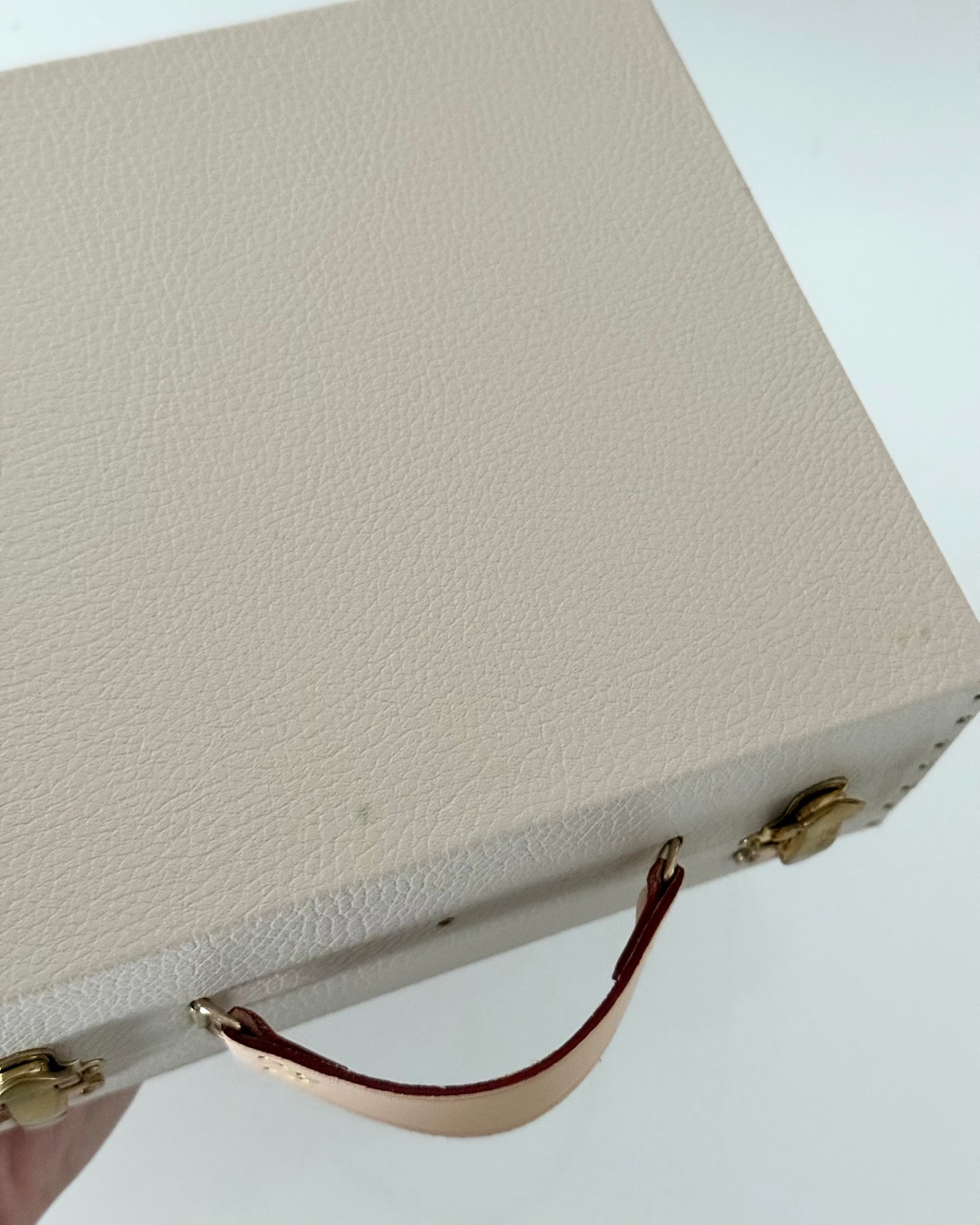 Louis Vuitton Monogram Boite Pharmacie Trunk