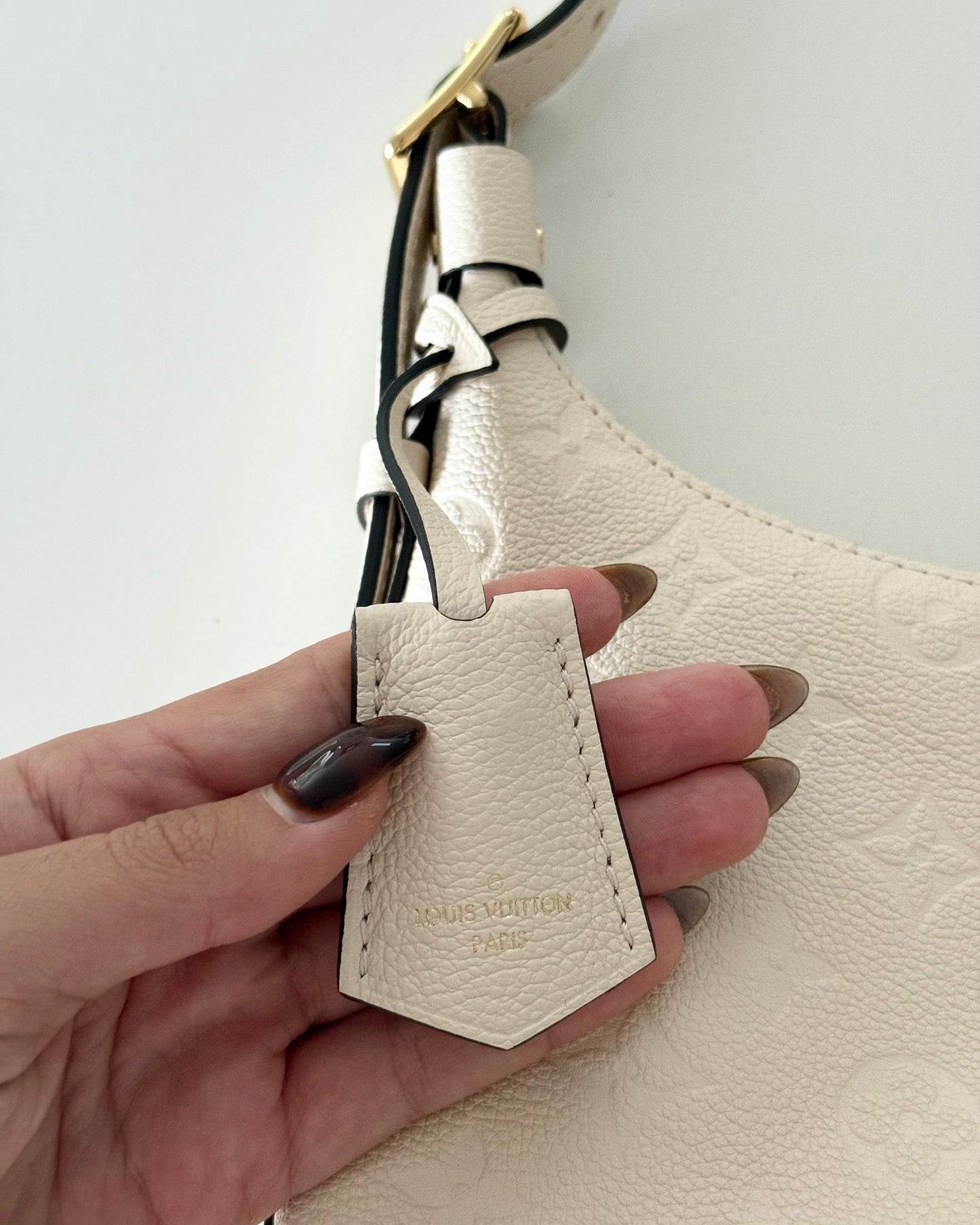 Louis Vuitton Ivory Sac Sport