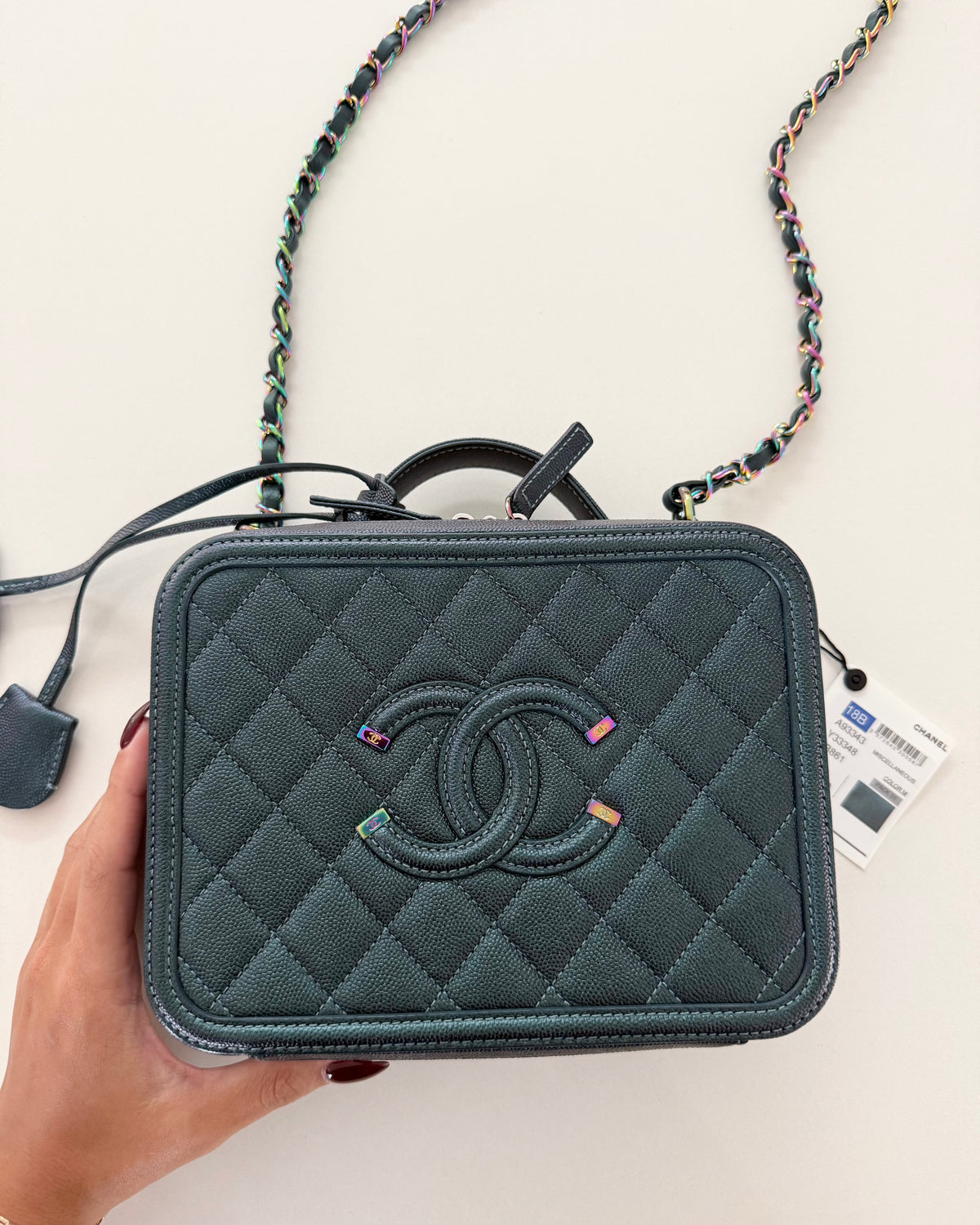 Chanel Dark Turquoise Iridescent Quilted Caviar Filigree Medium Vanity 26 series from 2018
