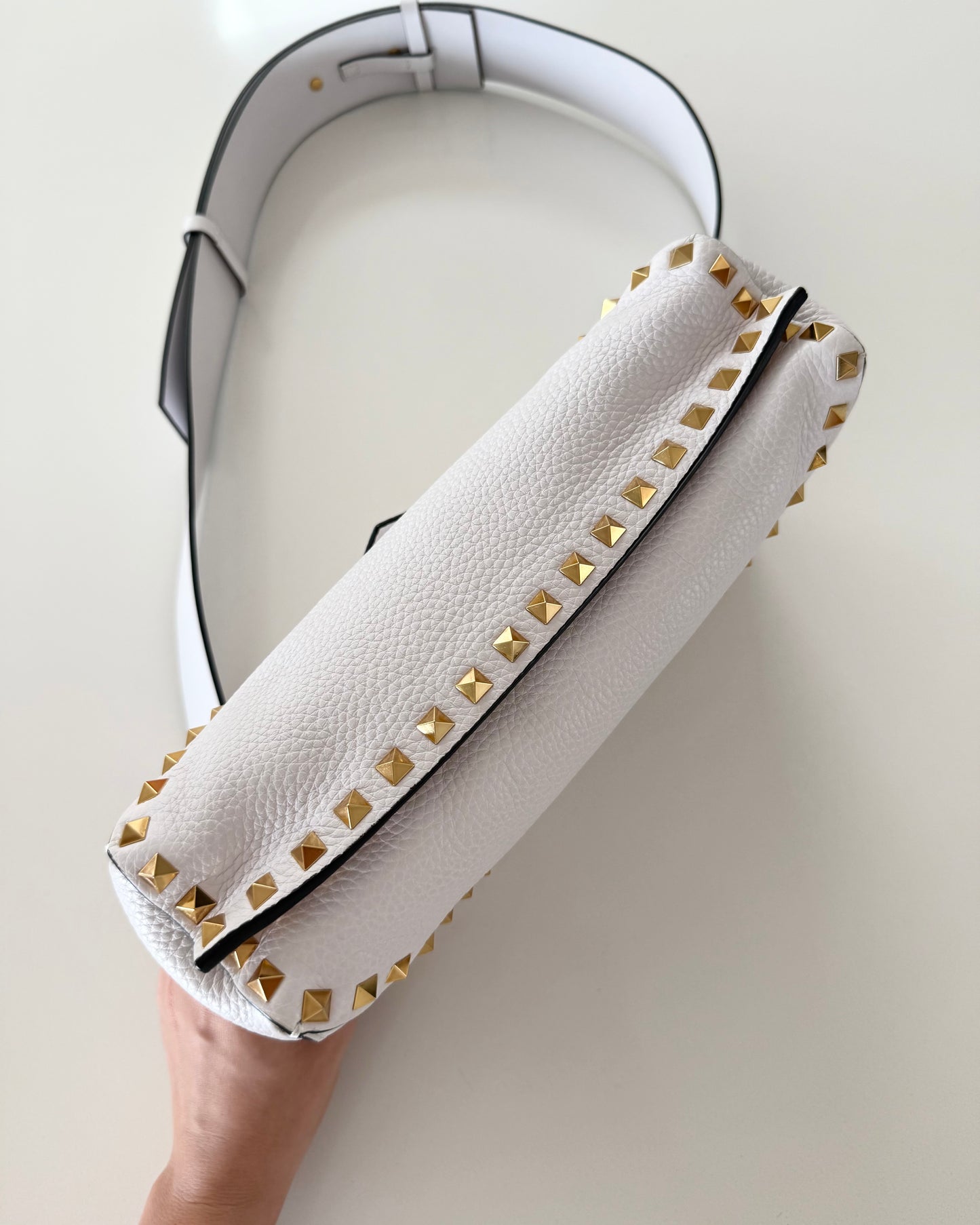Valentino White Grainy Leather Rockstud Hype Bag