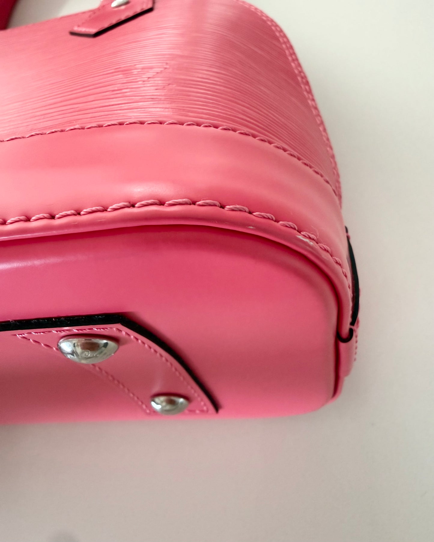 Louis Vuitton Pink Epi Leather Alma BB