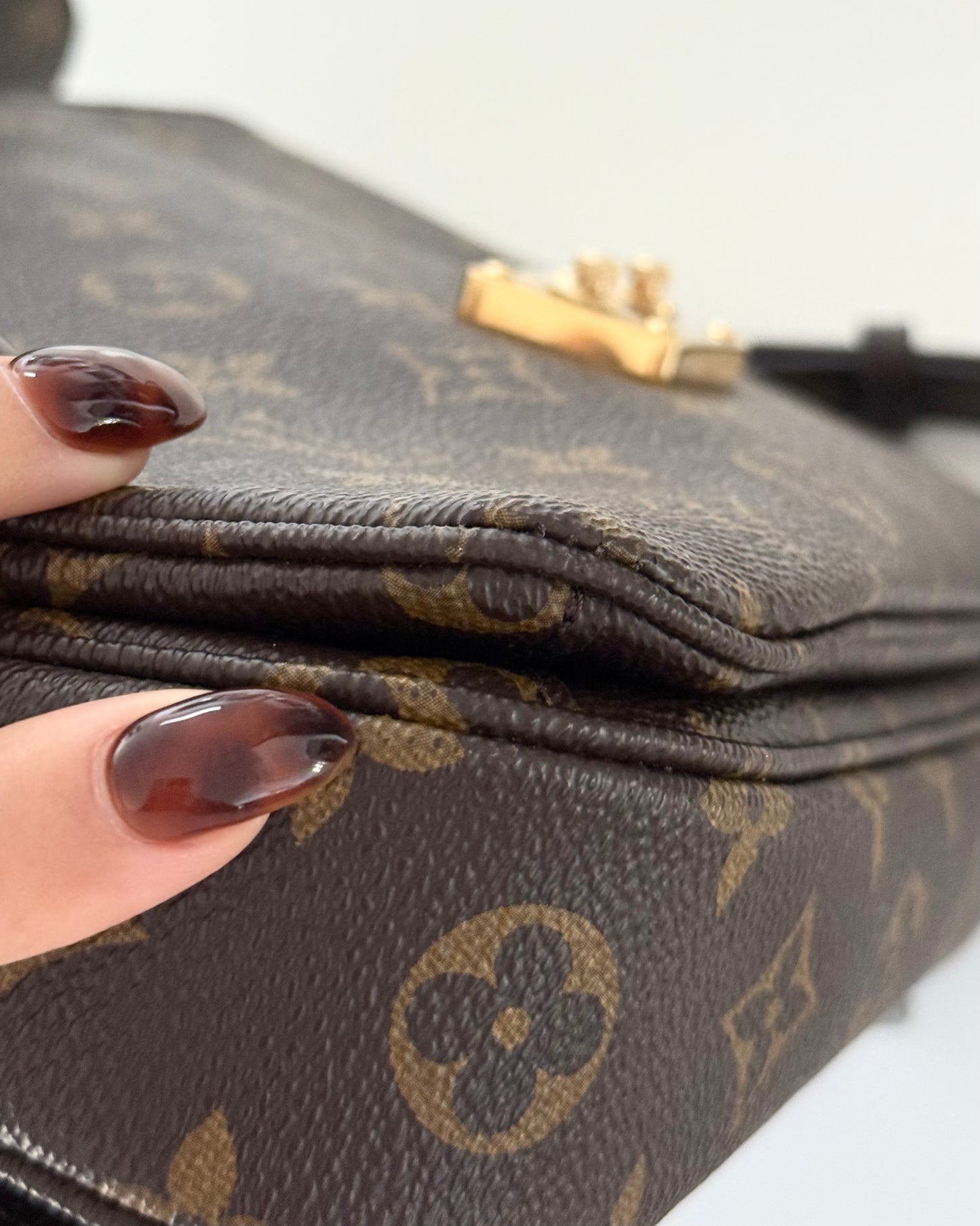 Louis Vuitton Monogram Pochette Metis