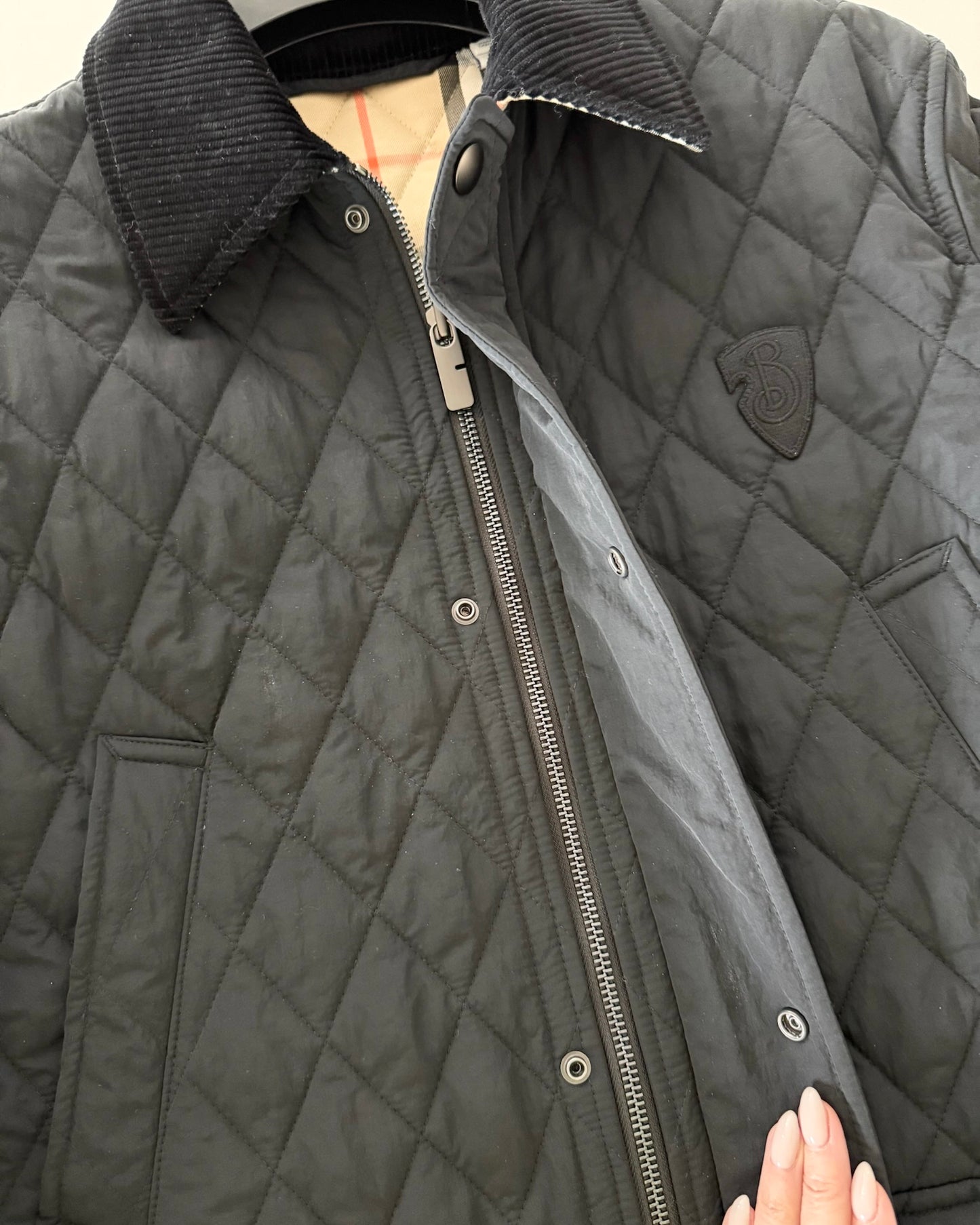 Burberry Black Quilted Nylon Barn Jacket size XS