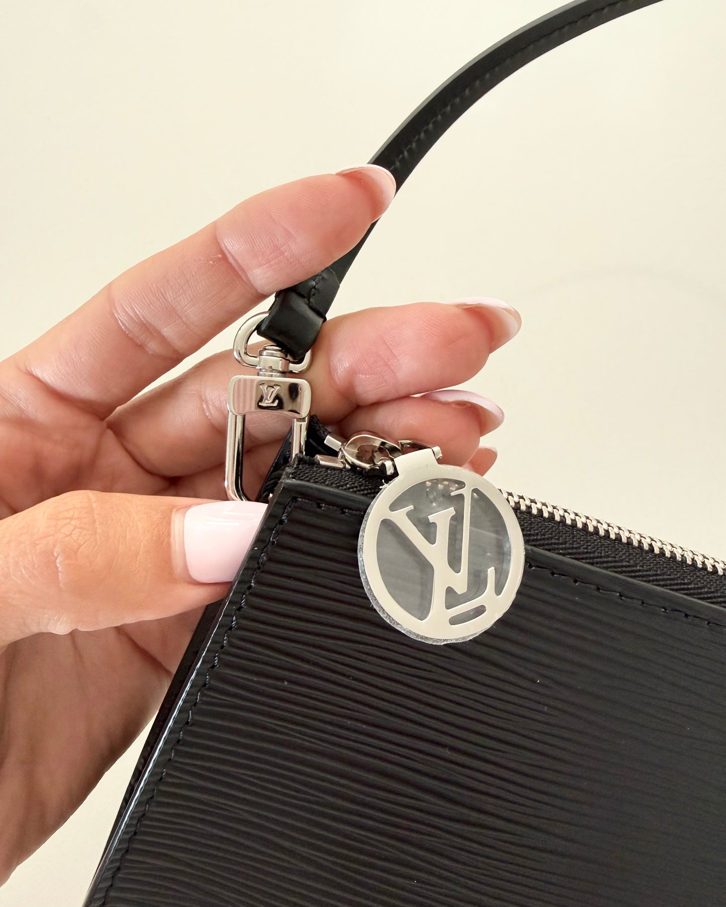 Louis Vuitton Black Epi Leather Accessories Pochette