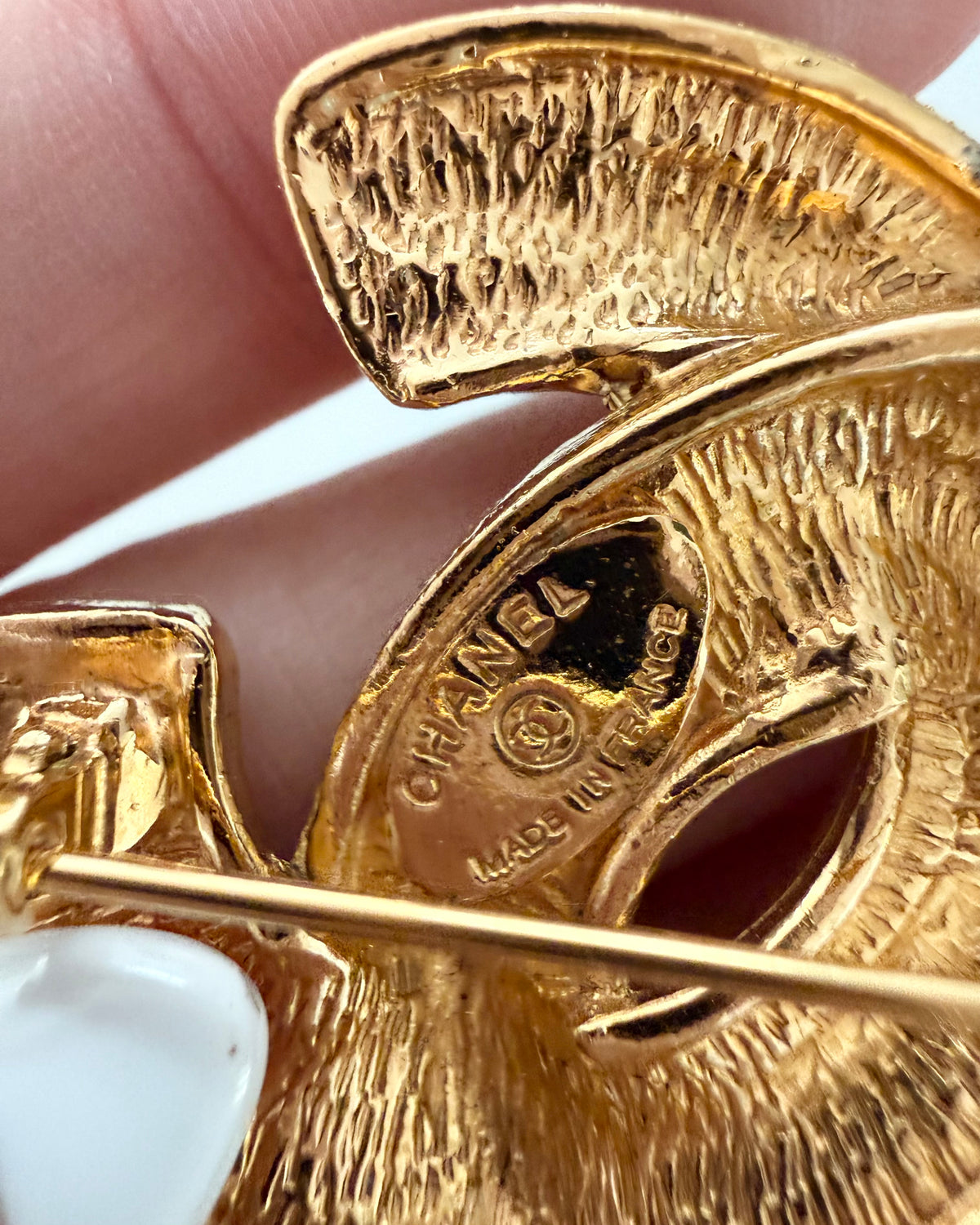 Chanel Vintage Gold Medium Brooch from the 80s